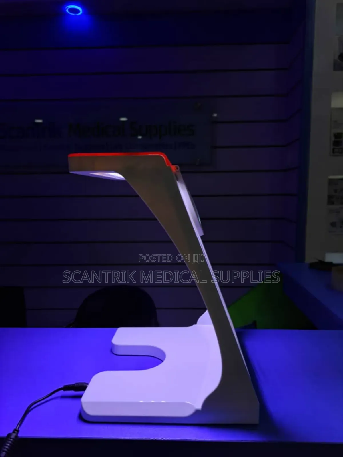 Dental Polishing Dust Cover With Light Glass