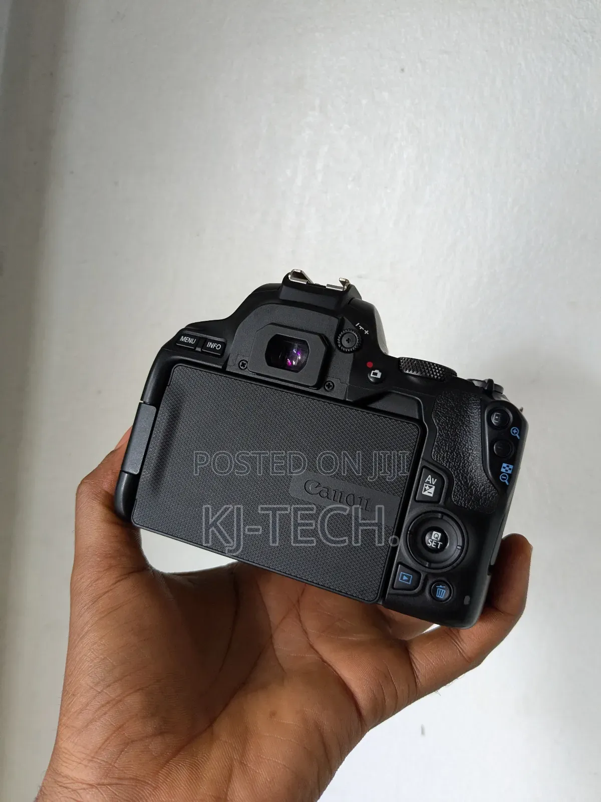 Canon 250d With 18-55mm Lens