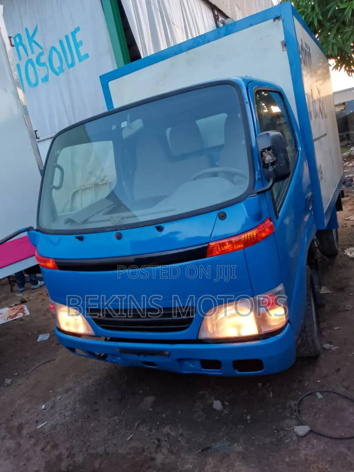 Foreign Used Toyota Cover Body Dyna