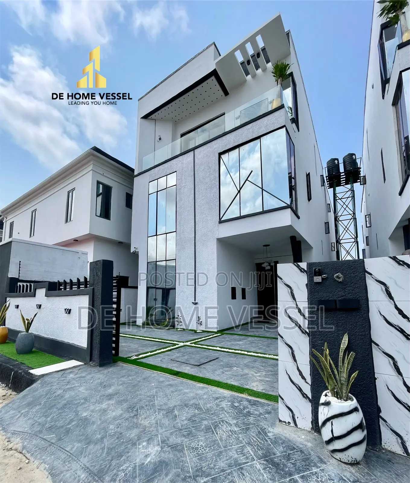 4bdrm Duplex in Lekki for sale