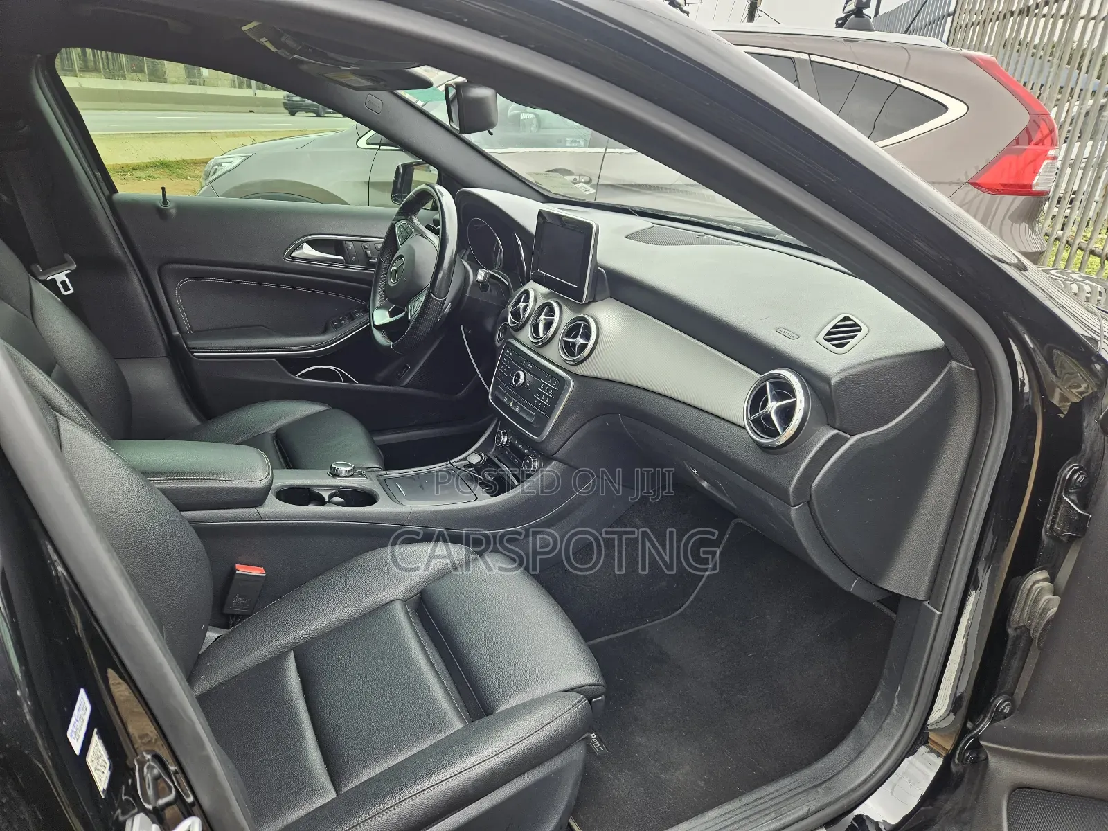 Mercedes-Benz GLA 250 2016 Black