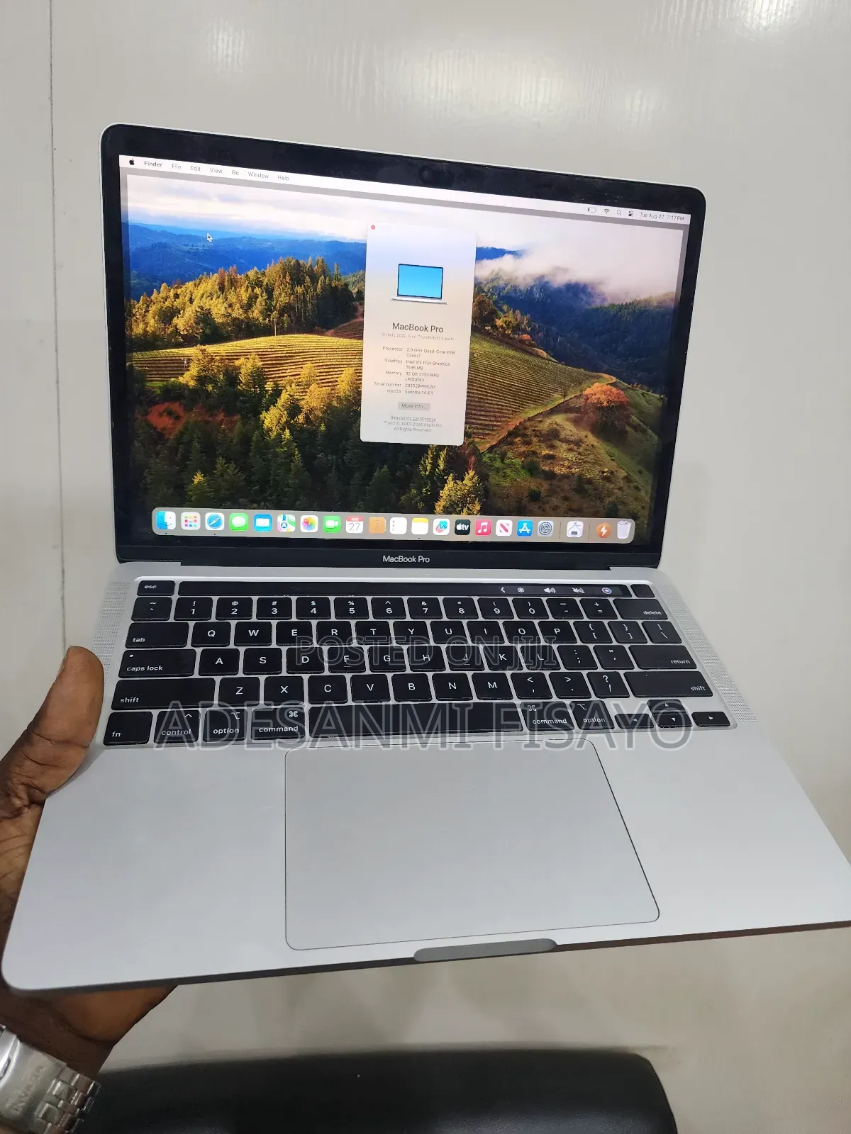 Laptop Apple MacBook Pro 2020 32GB Intel Core I7 SSD 512GB