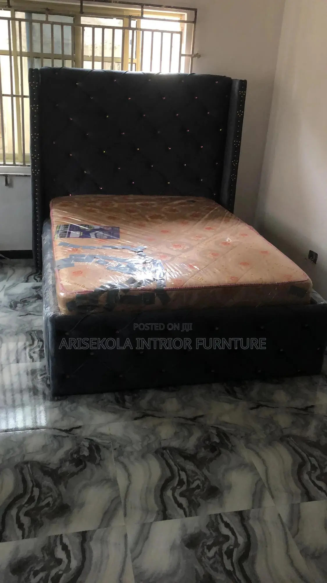 Arisekola Interior Furniture Maker