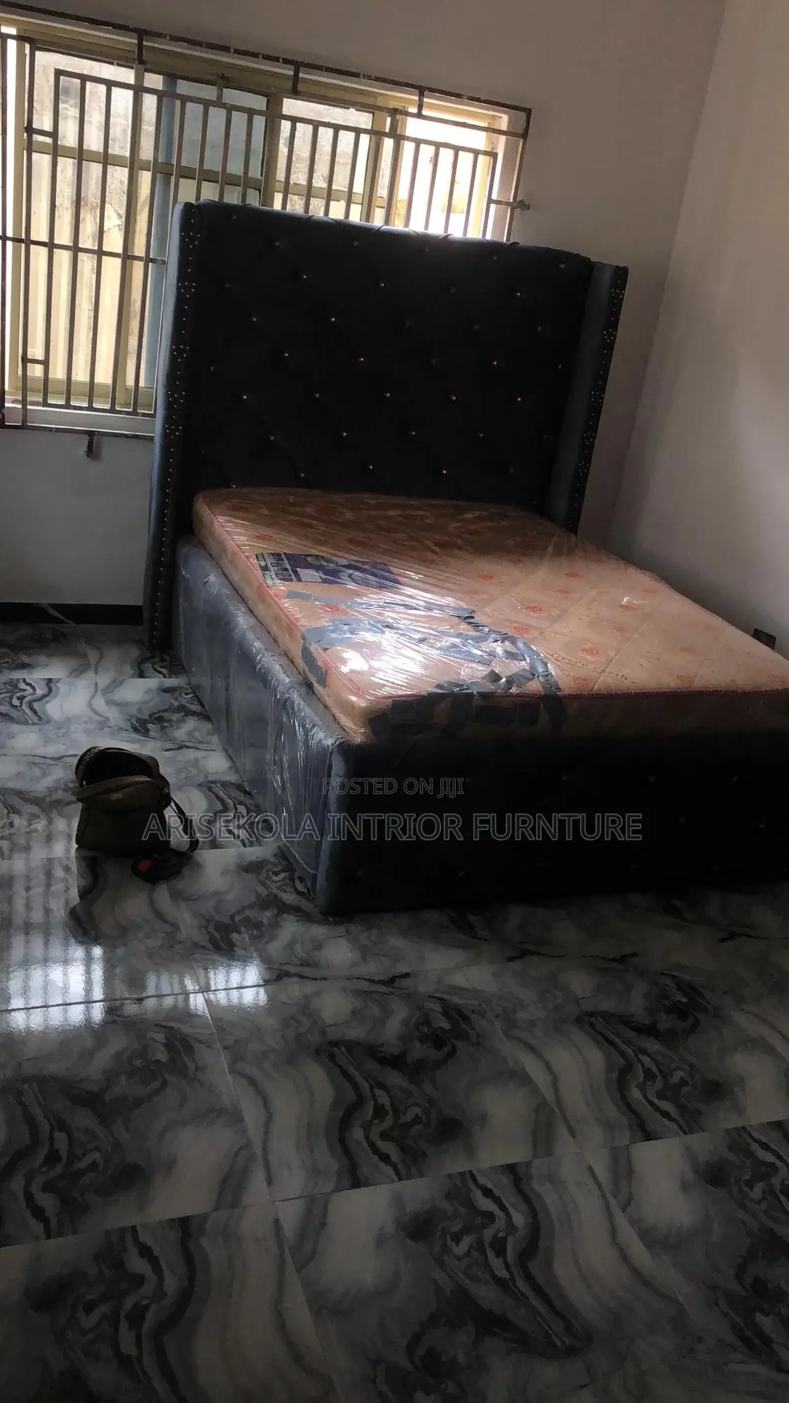 Arisekola Interior Furniture Maker