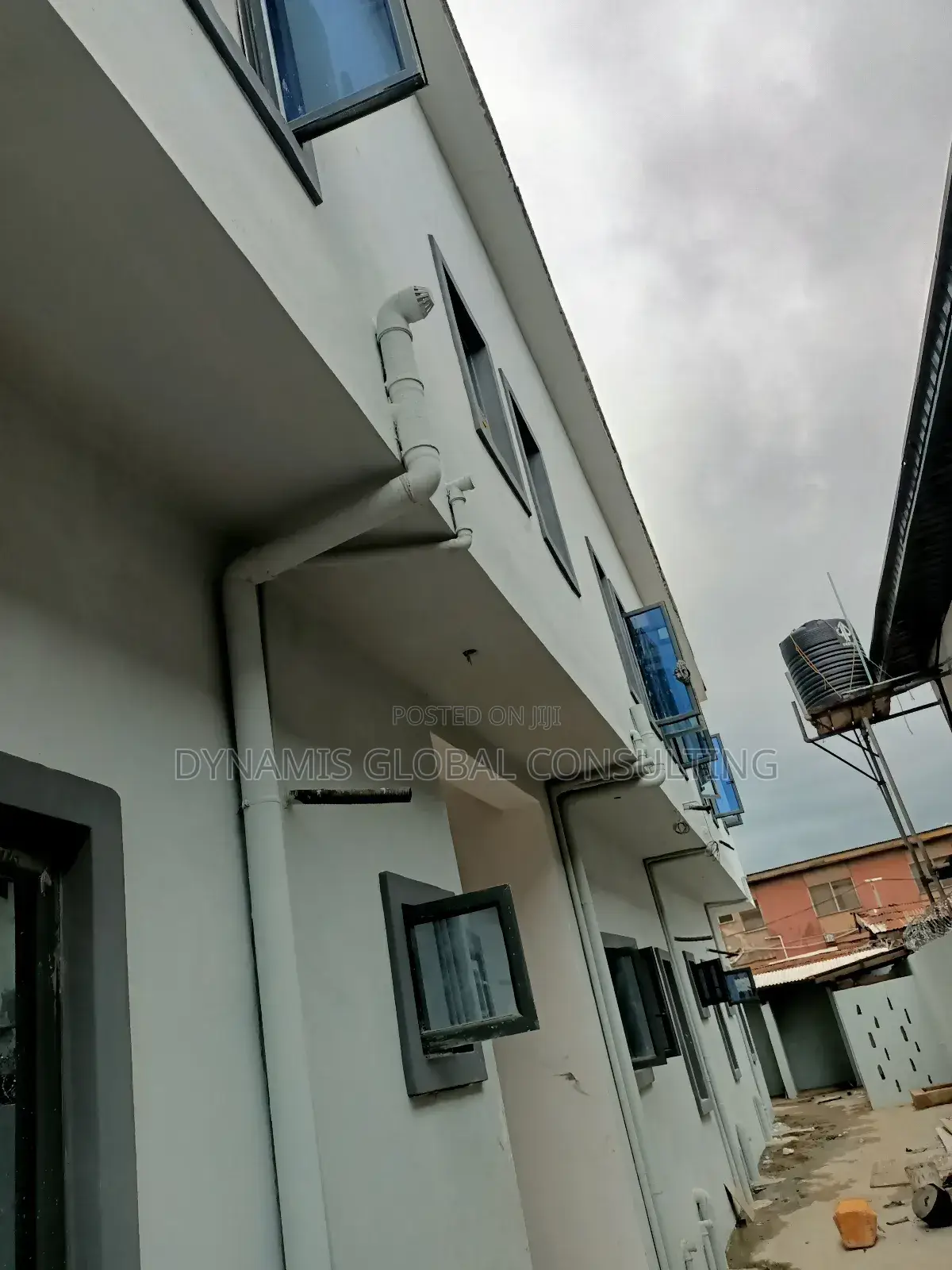 Furnished 1bdrm Block of Flats in Magodo Phase 1 Gra for rent