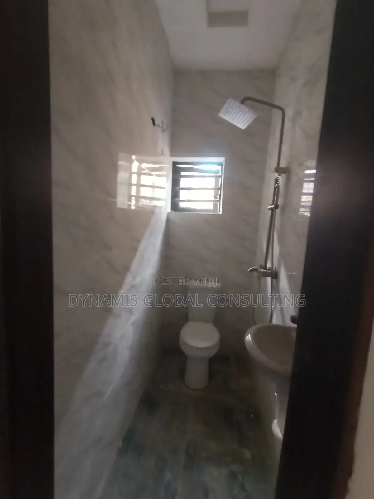 Furnished 1bdrm Block of Flats in Magodo Phase 1 Gra for rent