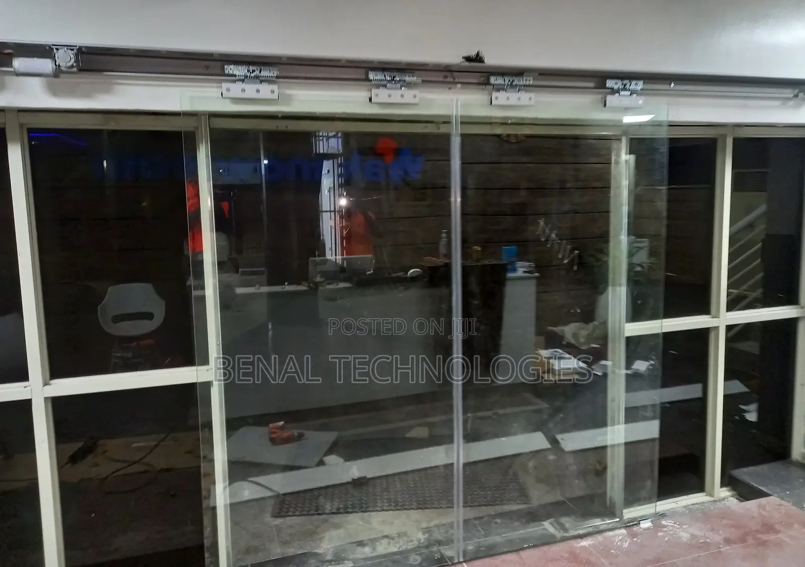 Good Quality Service for Sliding Door With Sensor Controls