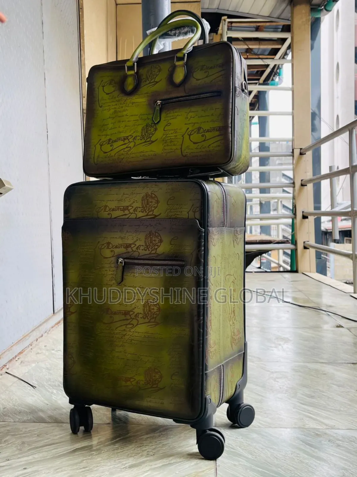 Original Leather Berluti Traveling Box (Bag)