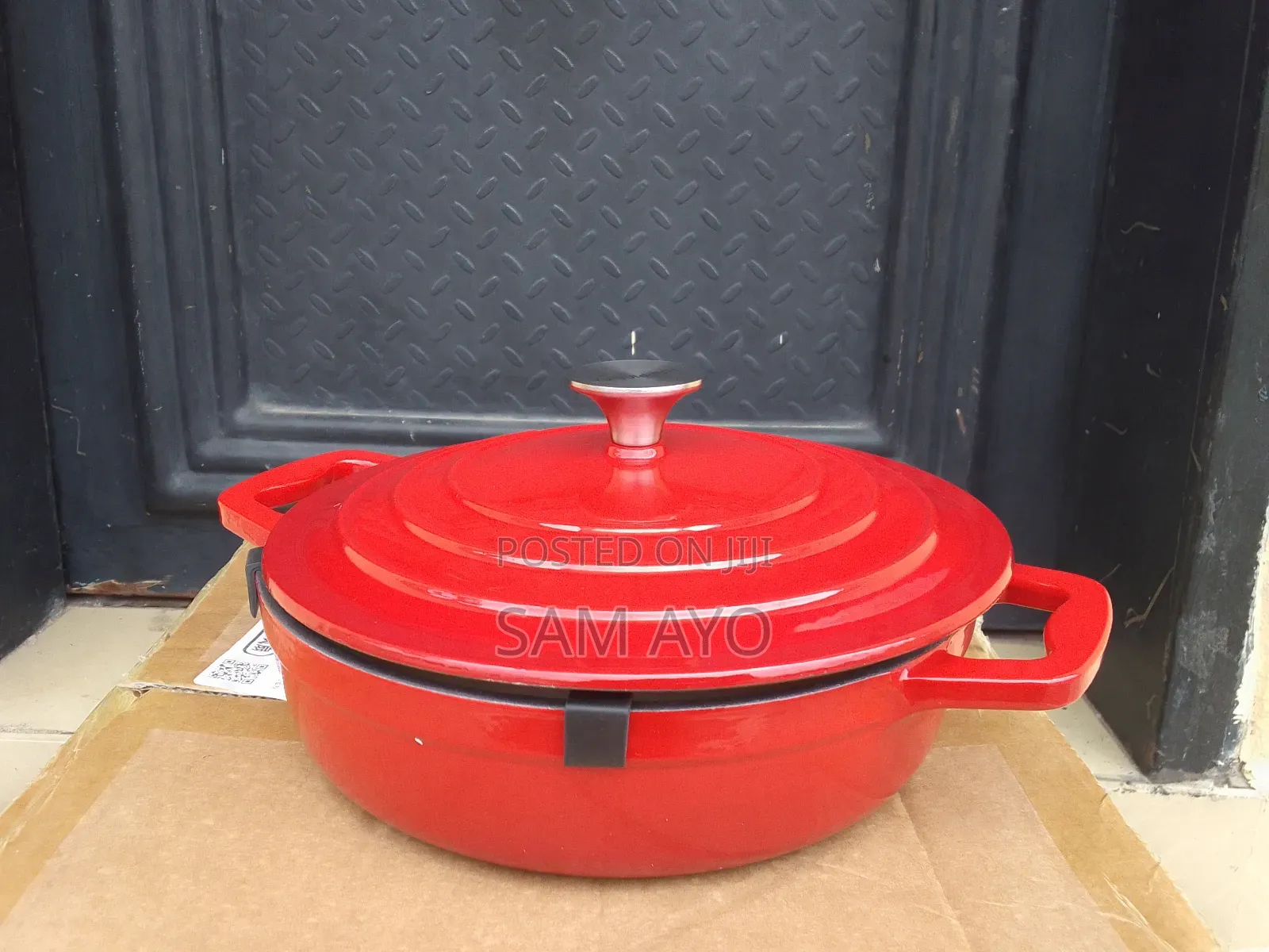 23cm Cast Iron Pot