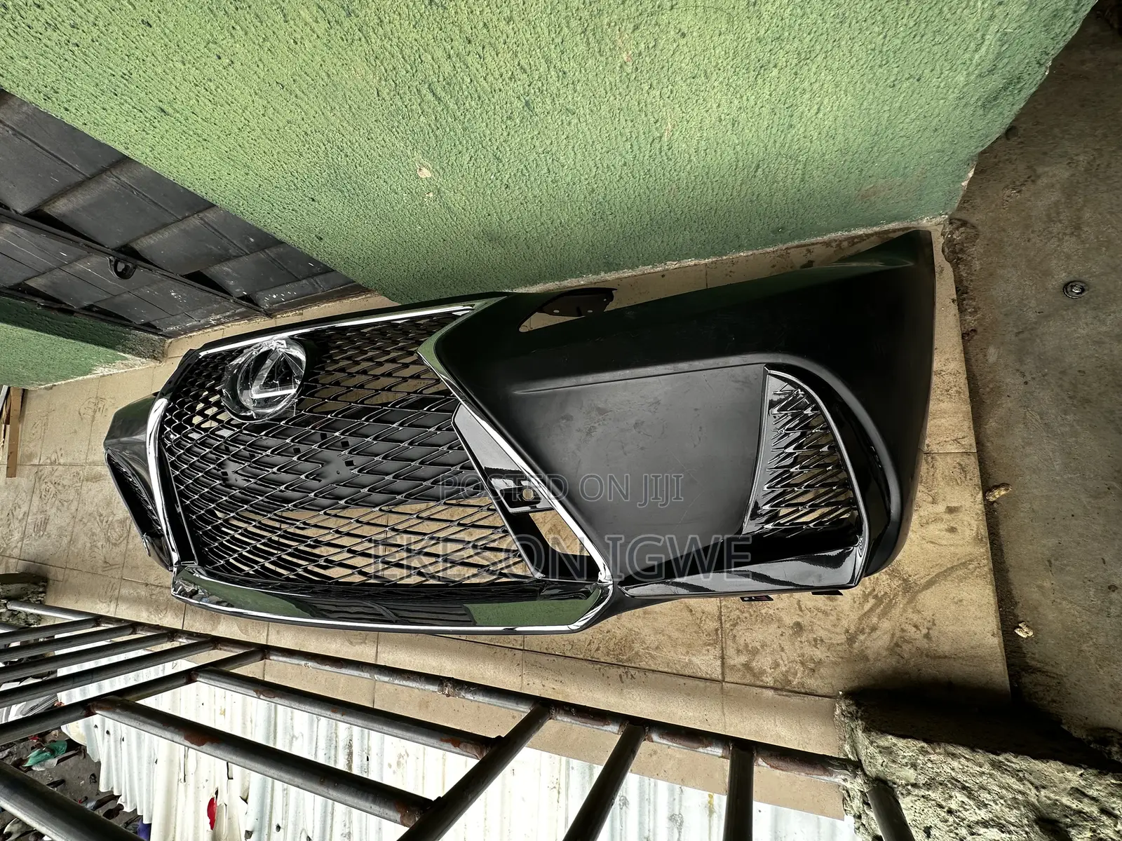 Upgrade Front Bumper Is250/350 2008-012 Upgraded to 2018