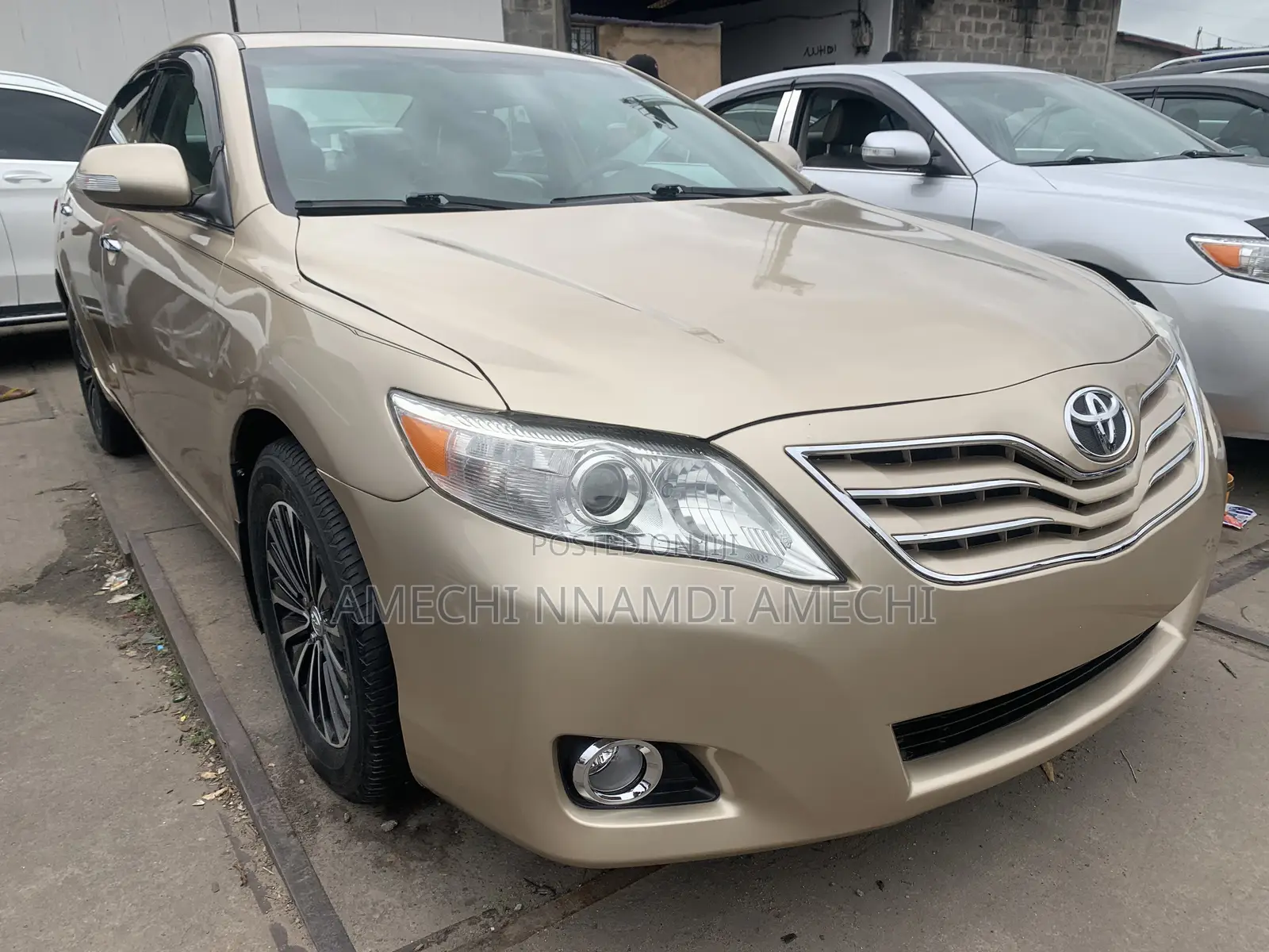 Toyota Camry 2012 Gold