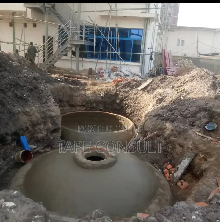 Anaerobic Fix Dome Biodigester Which Produces Cooking Gas