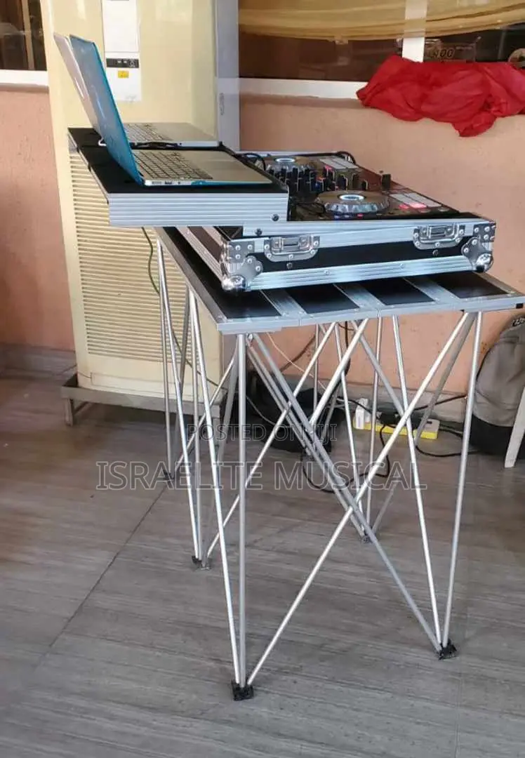 Professional Dj-Stand