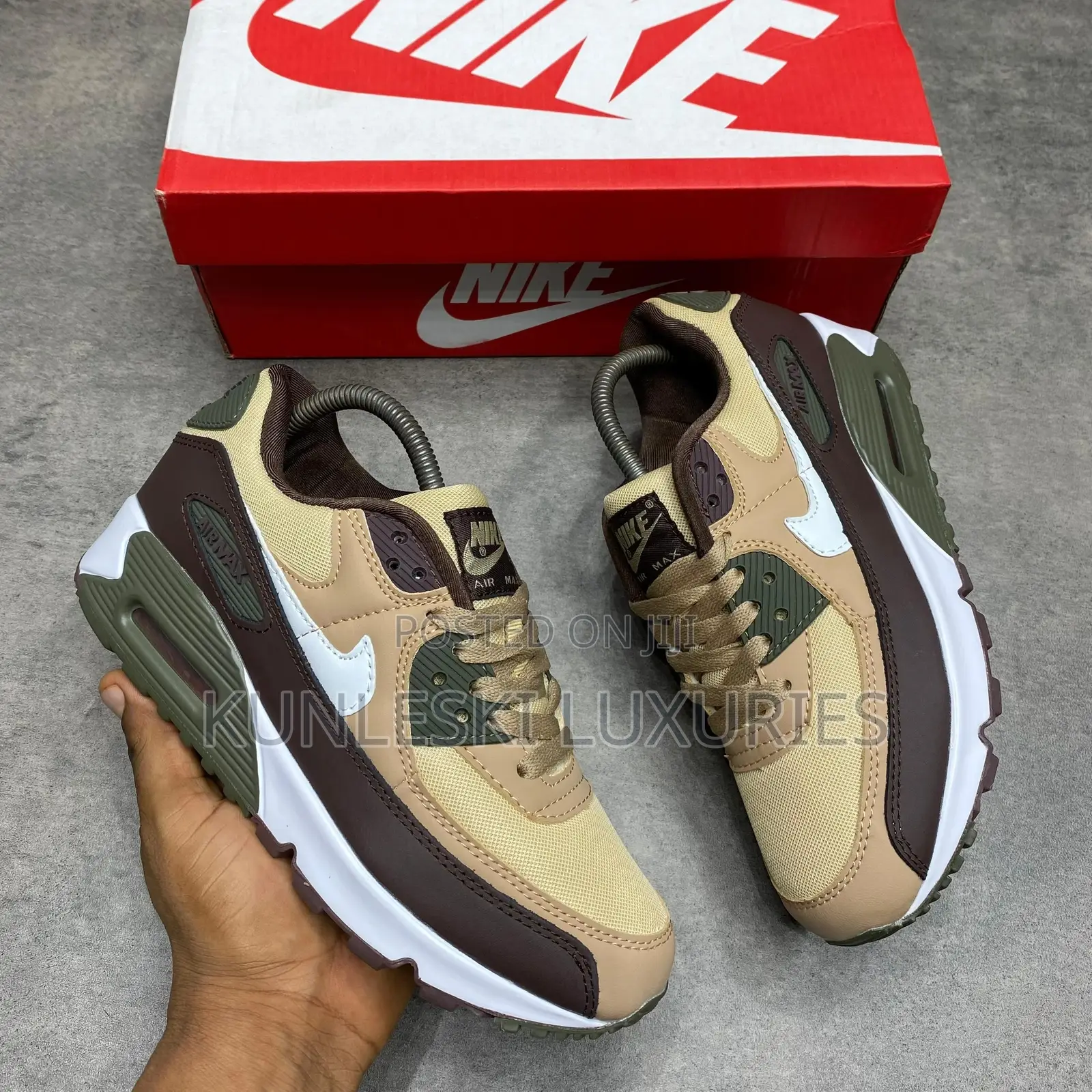 Original Nike Max 90 Sesame Earth Sneakers