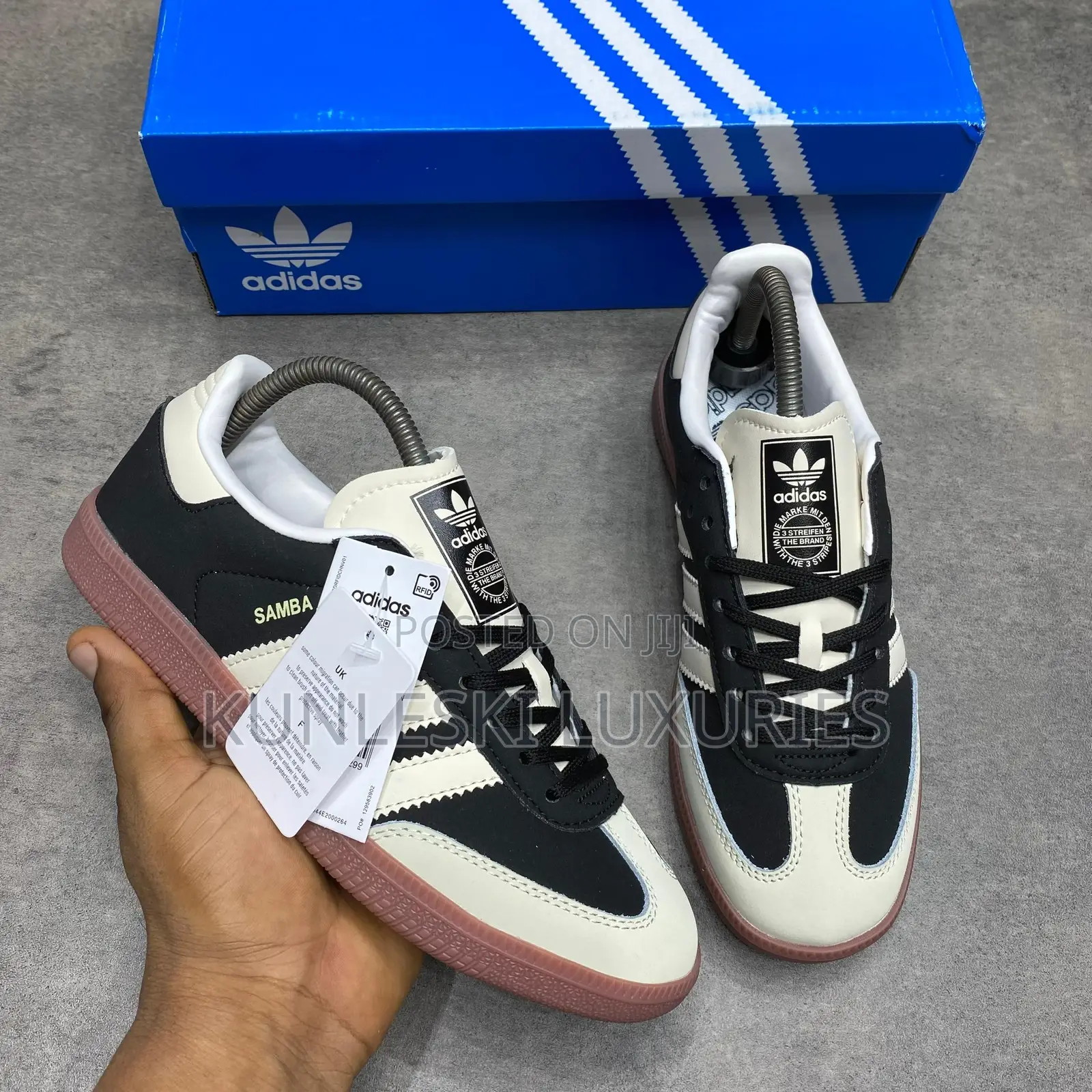 Original Adidas Samba OG Sneakers Collections