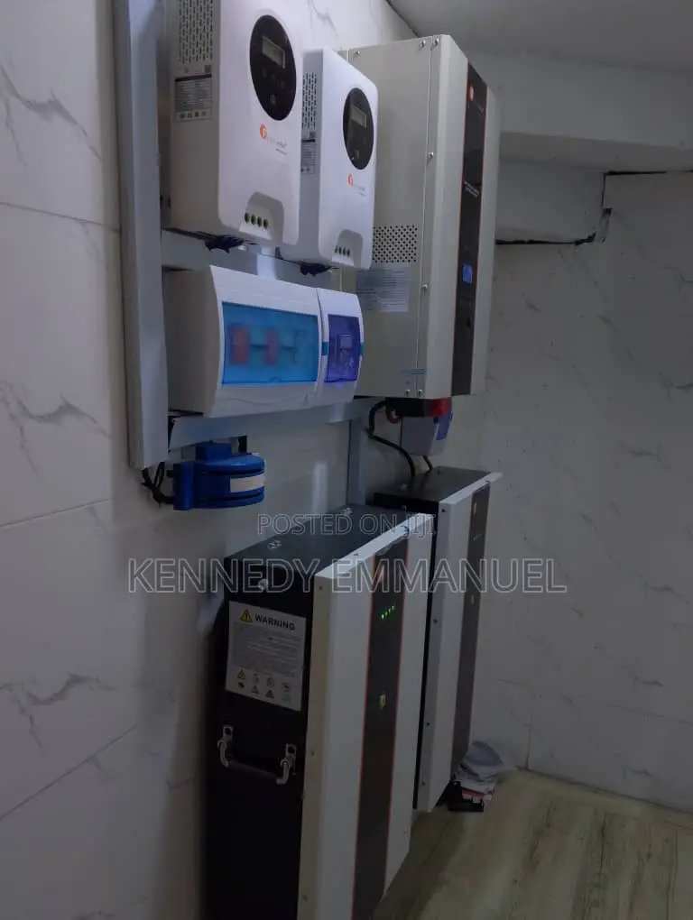 10kva Inverter and Double 10kilo Watts Batteries