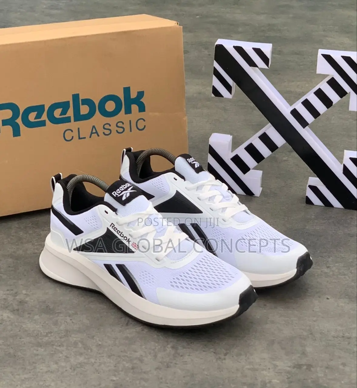 Reebok Floats Ride Fuel White Sneakers