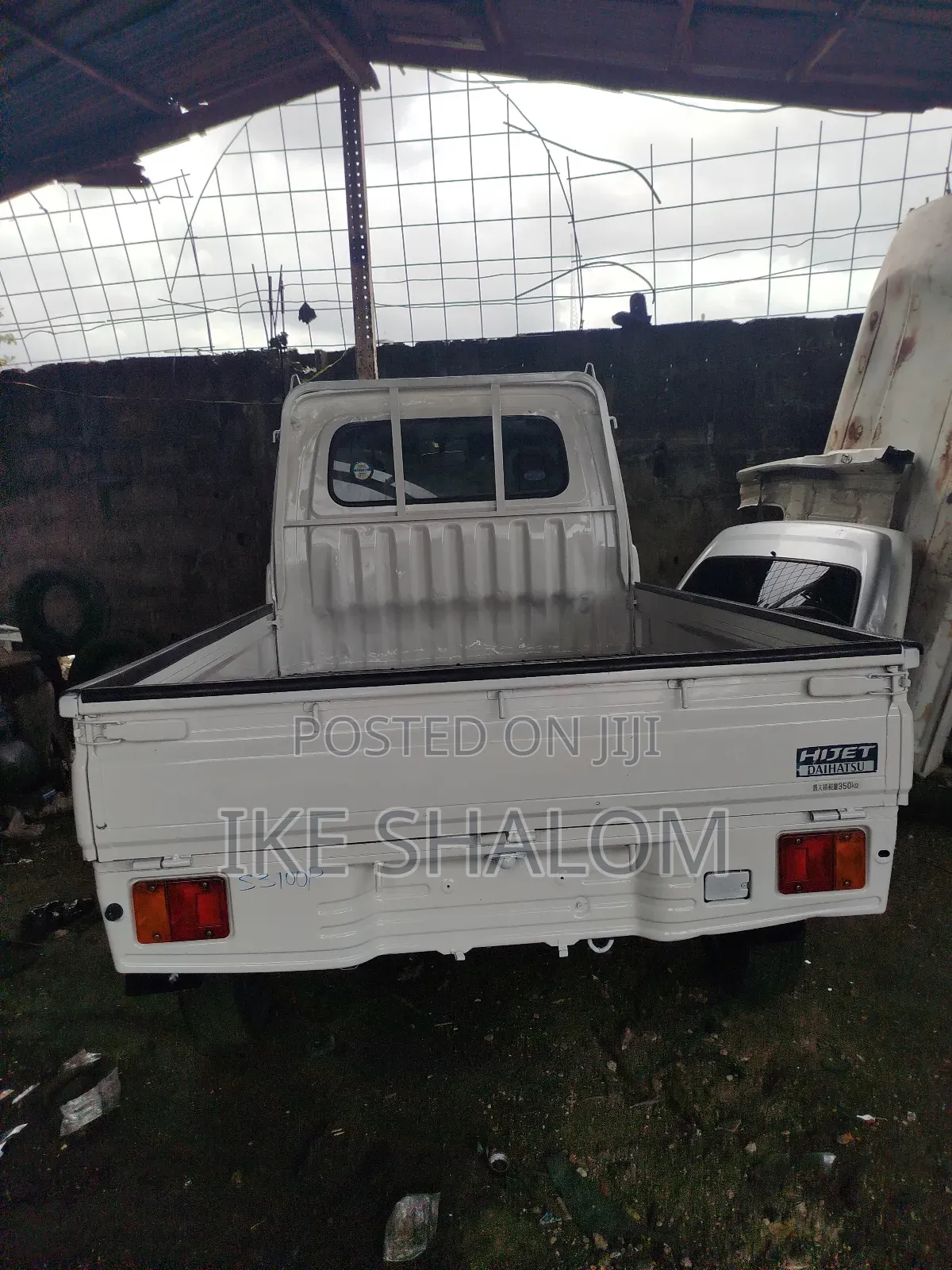 Daihatsu Hiject Pick-Up Truck 2010 White