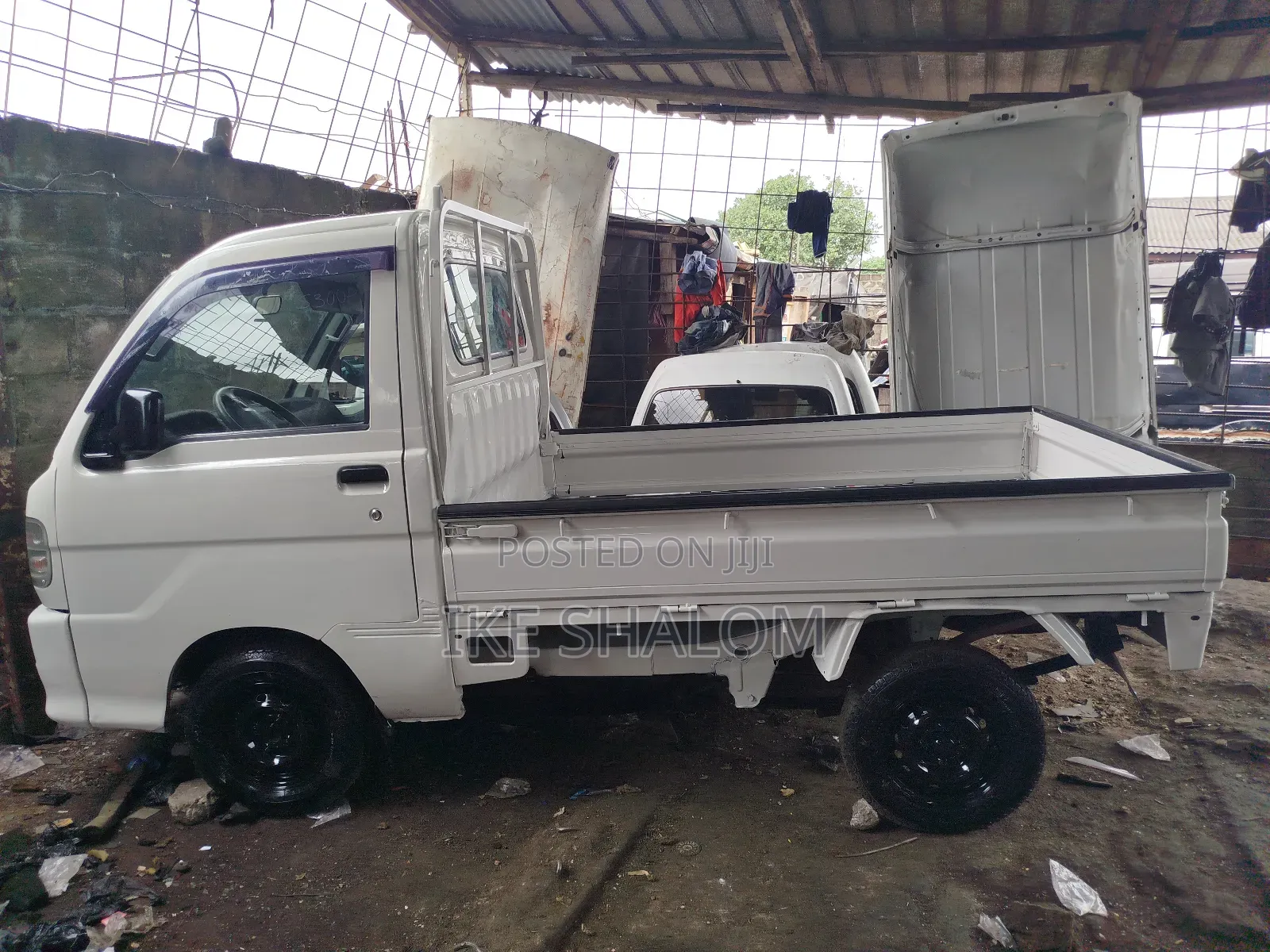 Daihatsu Hiject Pick-Up Truck 2010 White