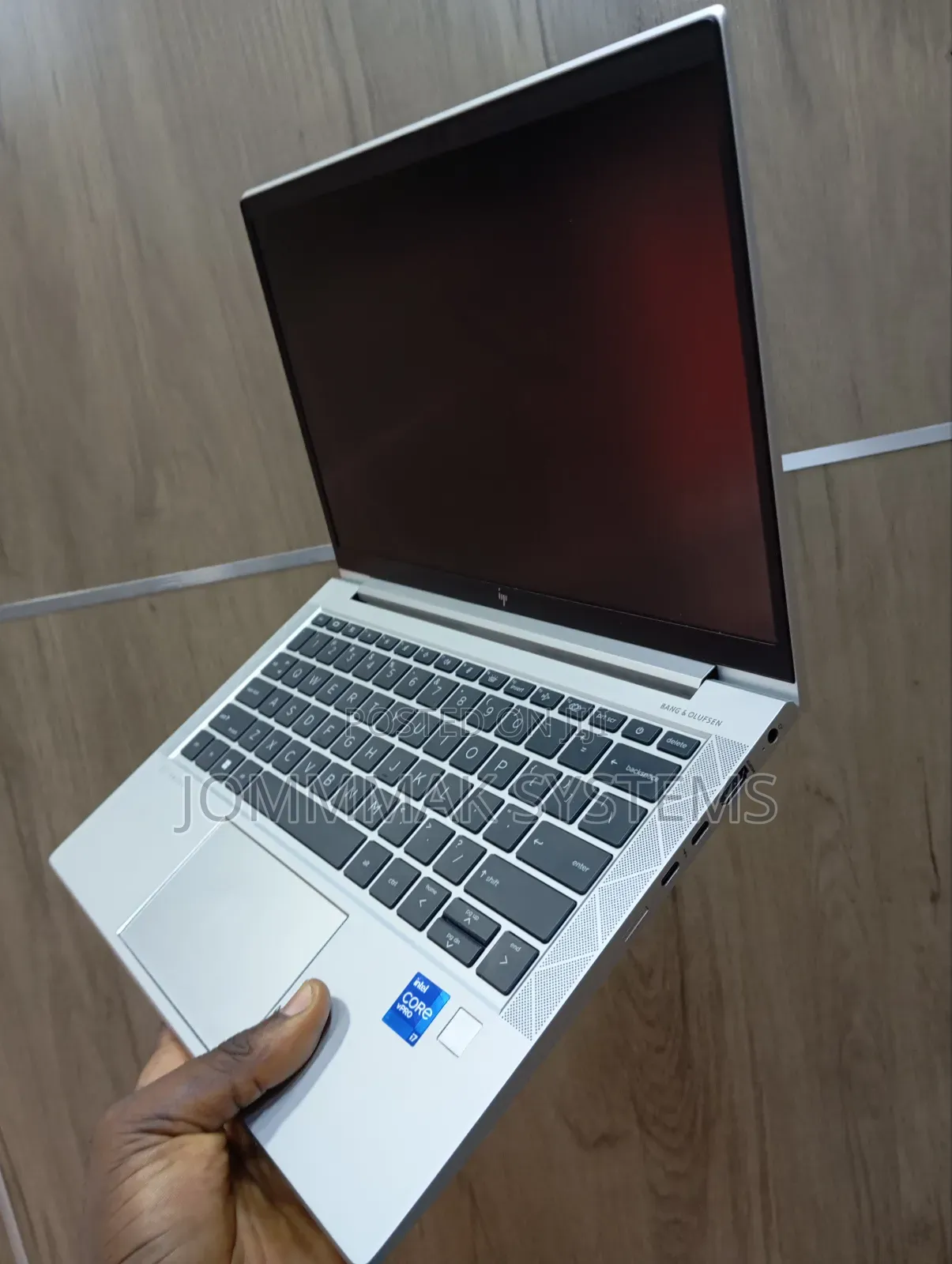 Laptop HP EliteBook 830 G8 16GB Intel Core i7 SSD 512GB