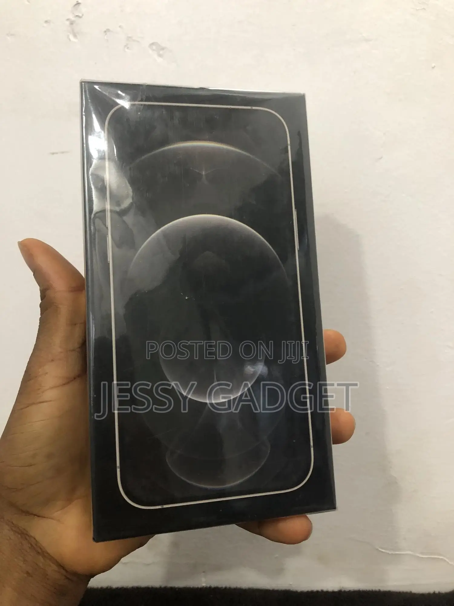 New Apple iPhone 12 Pro Max 128 GB Gold