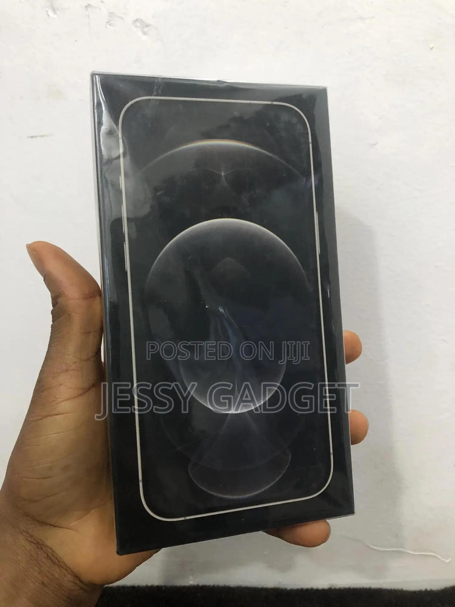 New Apple iPhone 12 Pro Max 128 GB Gold