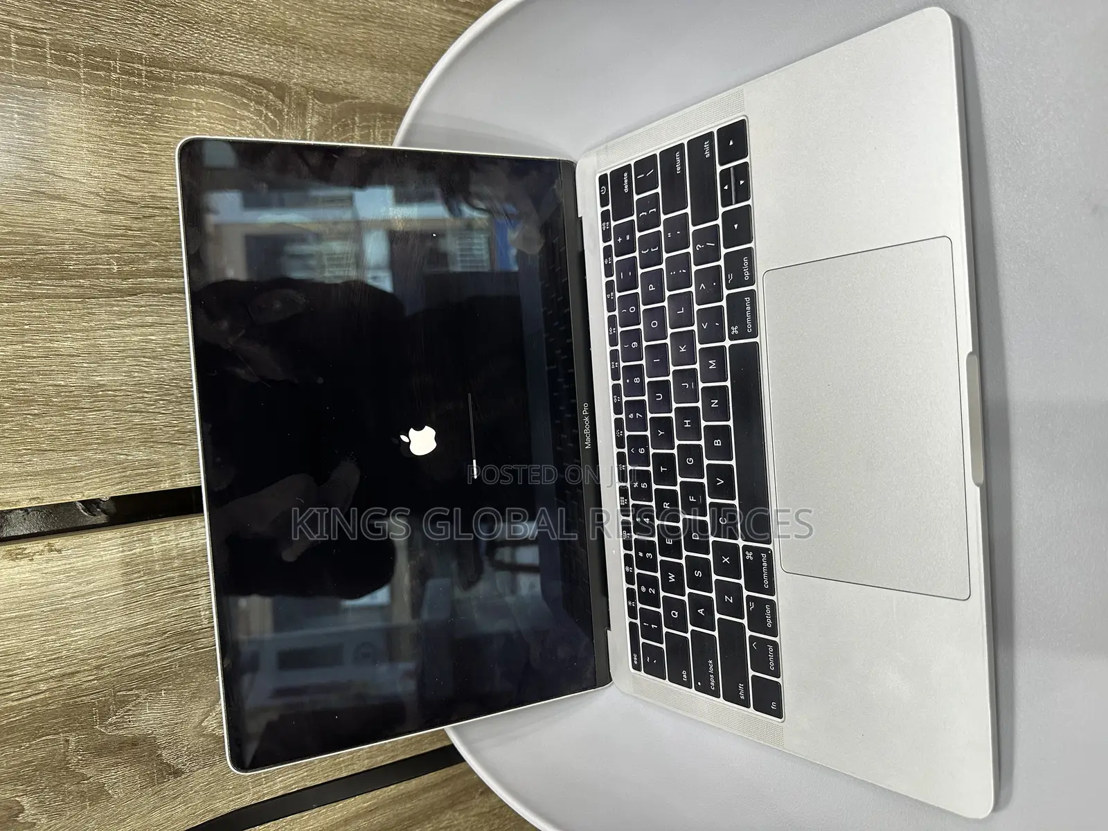 Laptop Apple MacBook Pro 2017 8GB Intel Core i5 SSD 256GB