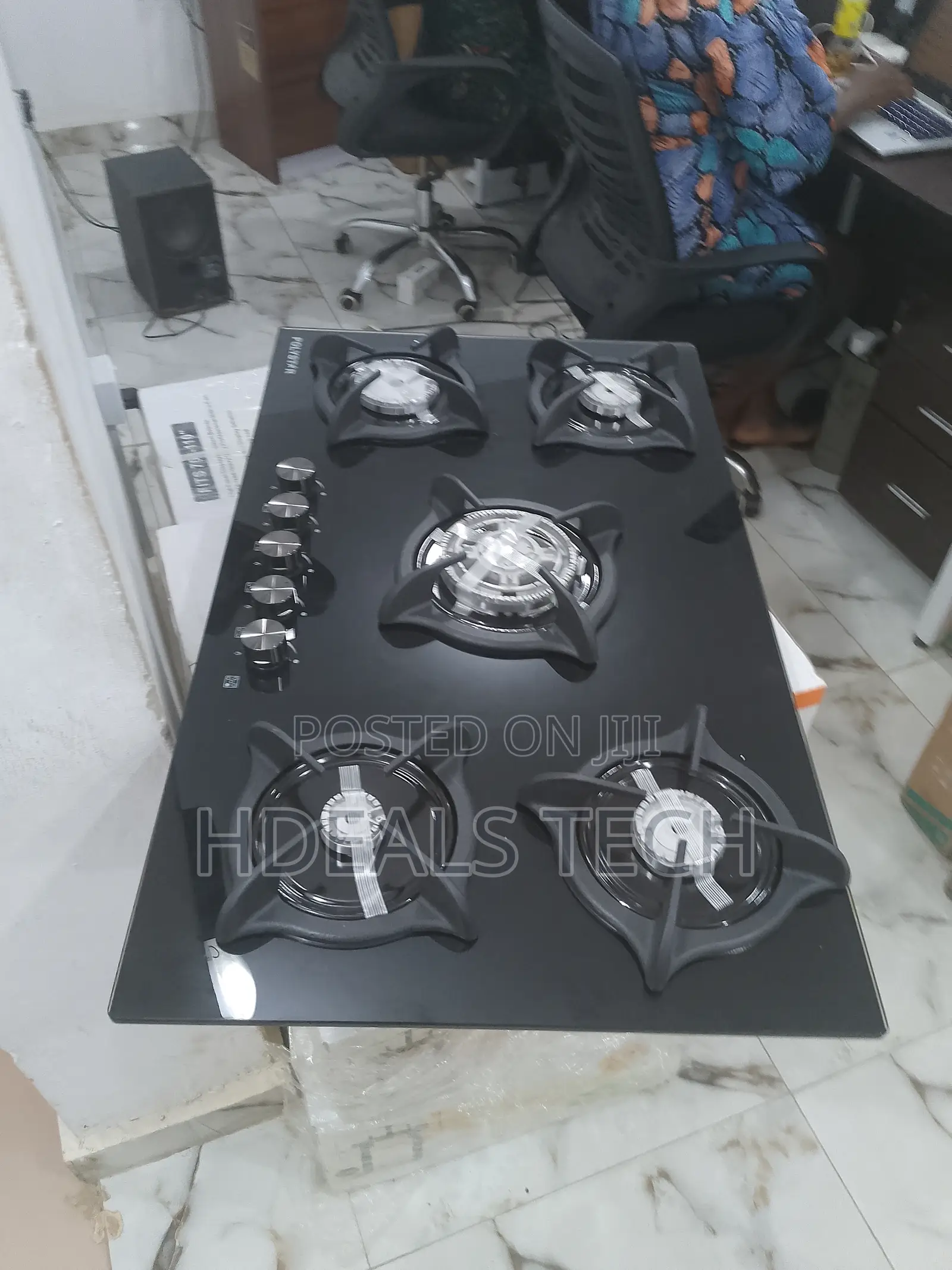 New in Stock 5 Burner Gas Hob Cooker > Polystar 