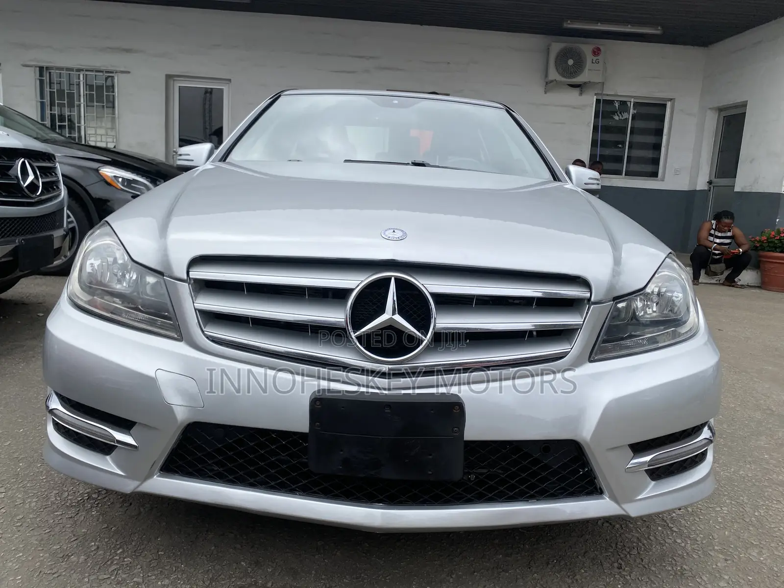 Mercedes-Benz C300 2014 Silver