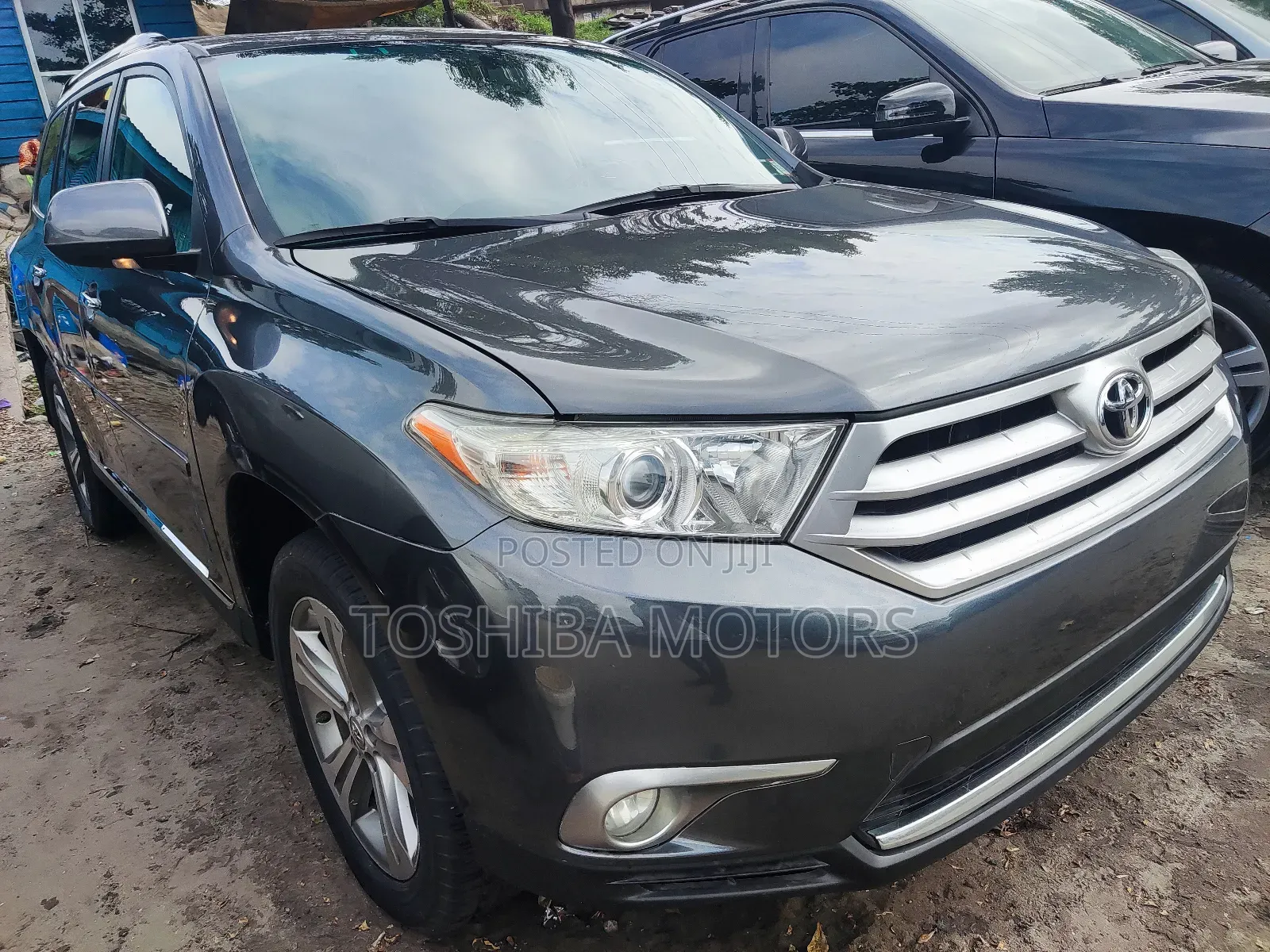 Toyota Highlander Limited 3.5l 4WD 2013 Gray