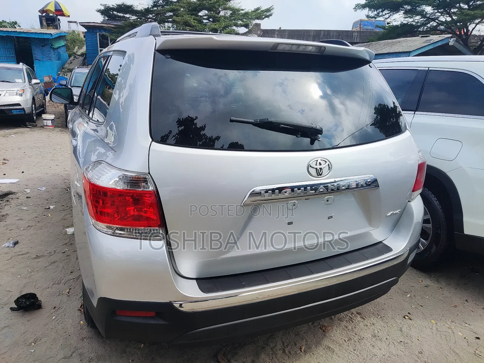 Toyota Highlander Limited 3.5l 4WD 2013 Silver