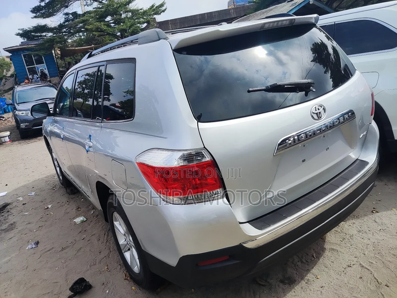 Toyota Highlander Limited 3.5l 4WD 2013 Silver