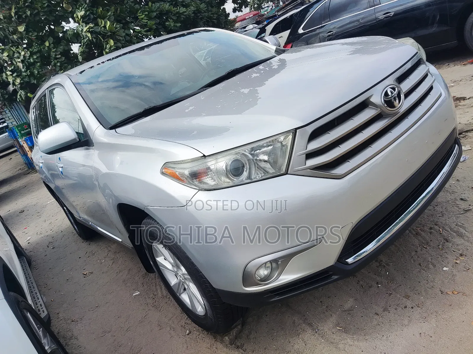Toyota Highlander Limited 3.5l 4WD 2013 Silver