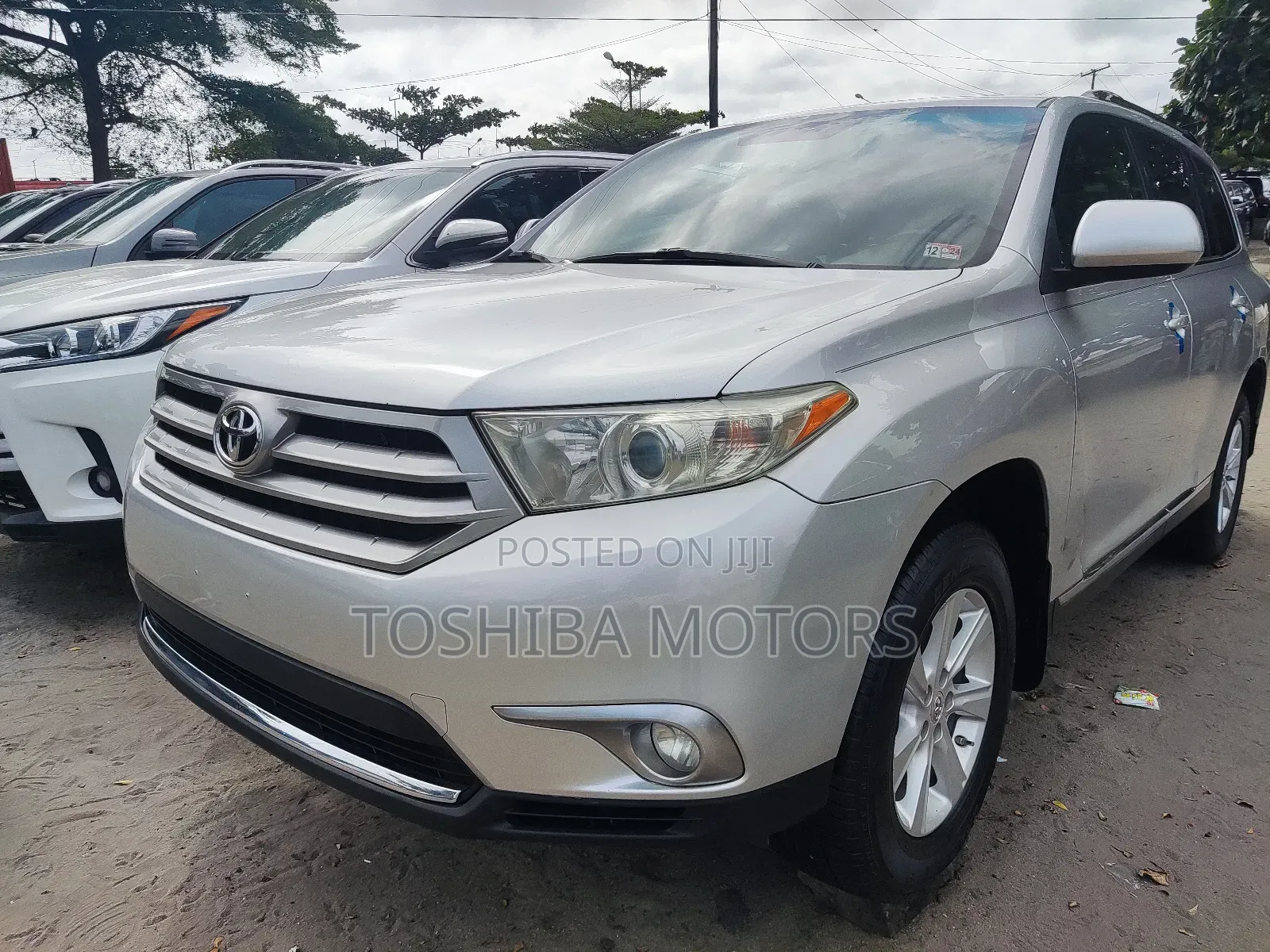Toyota Highlander Limited 3.5l 4WD 2013 Silver