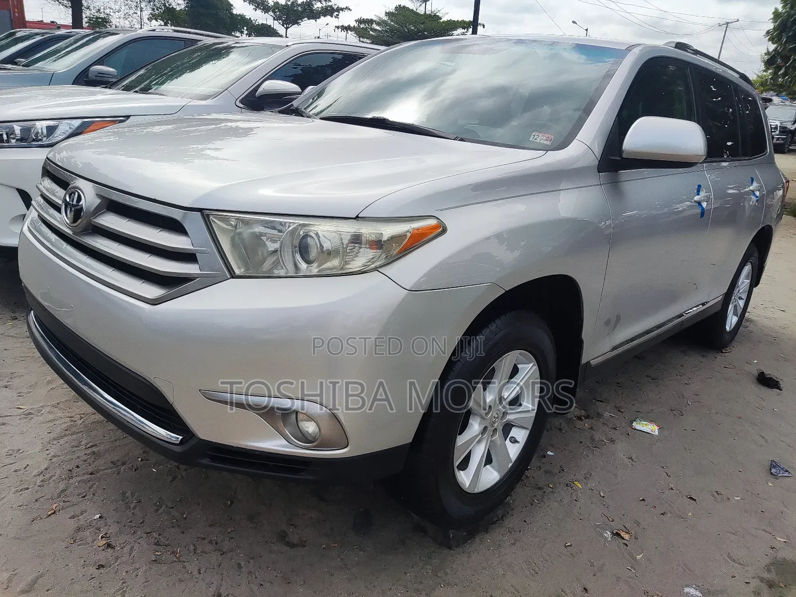 Toyota Highlander Limited 3.5l 4WD 2013 Silver