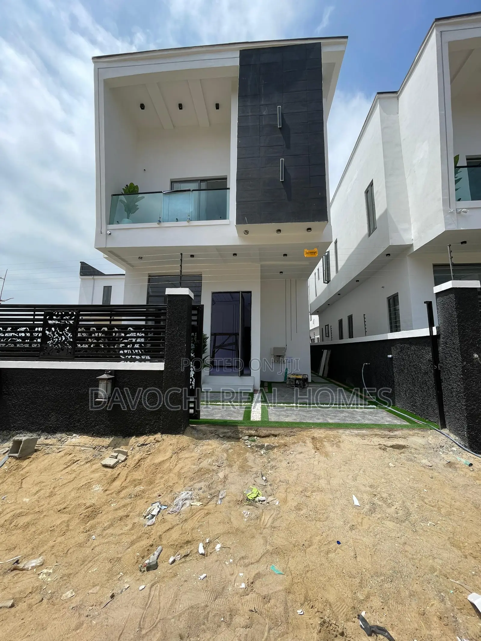 4bdrm Duplex in Off Lekki-Epe Expressway for sale