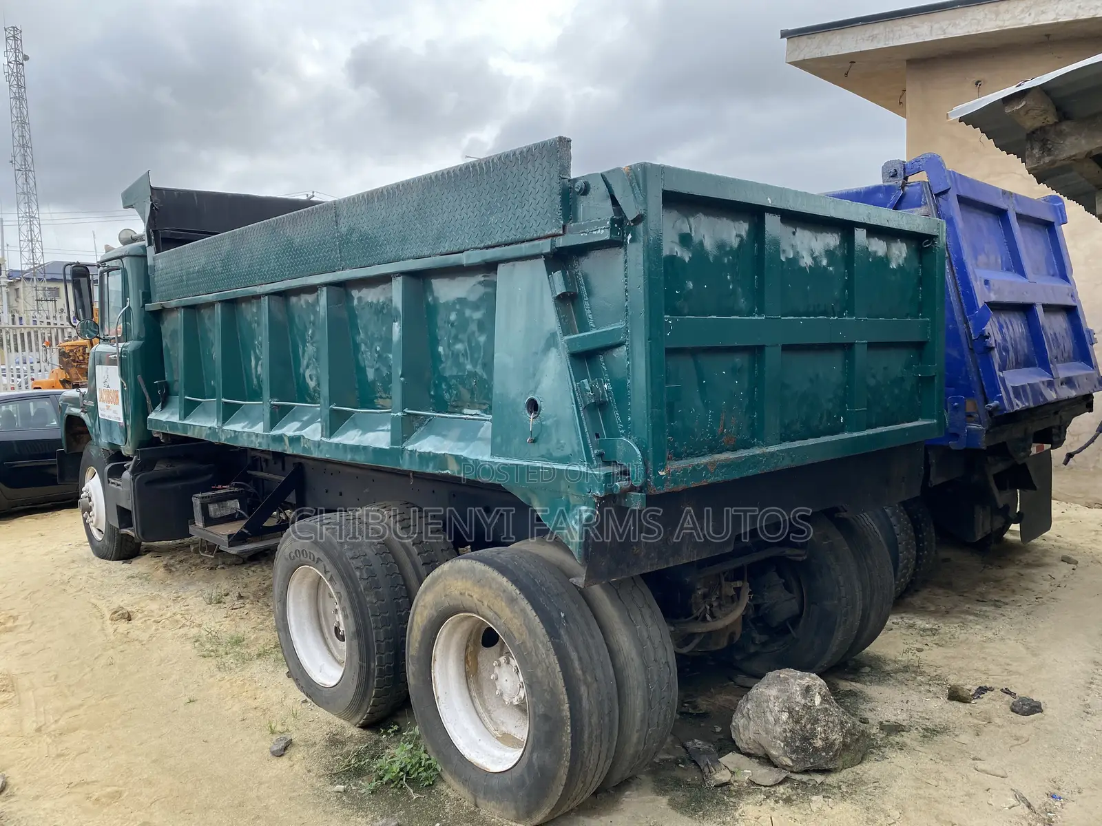Mack R-Model 35-Ton