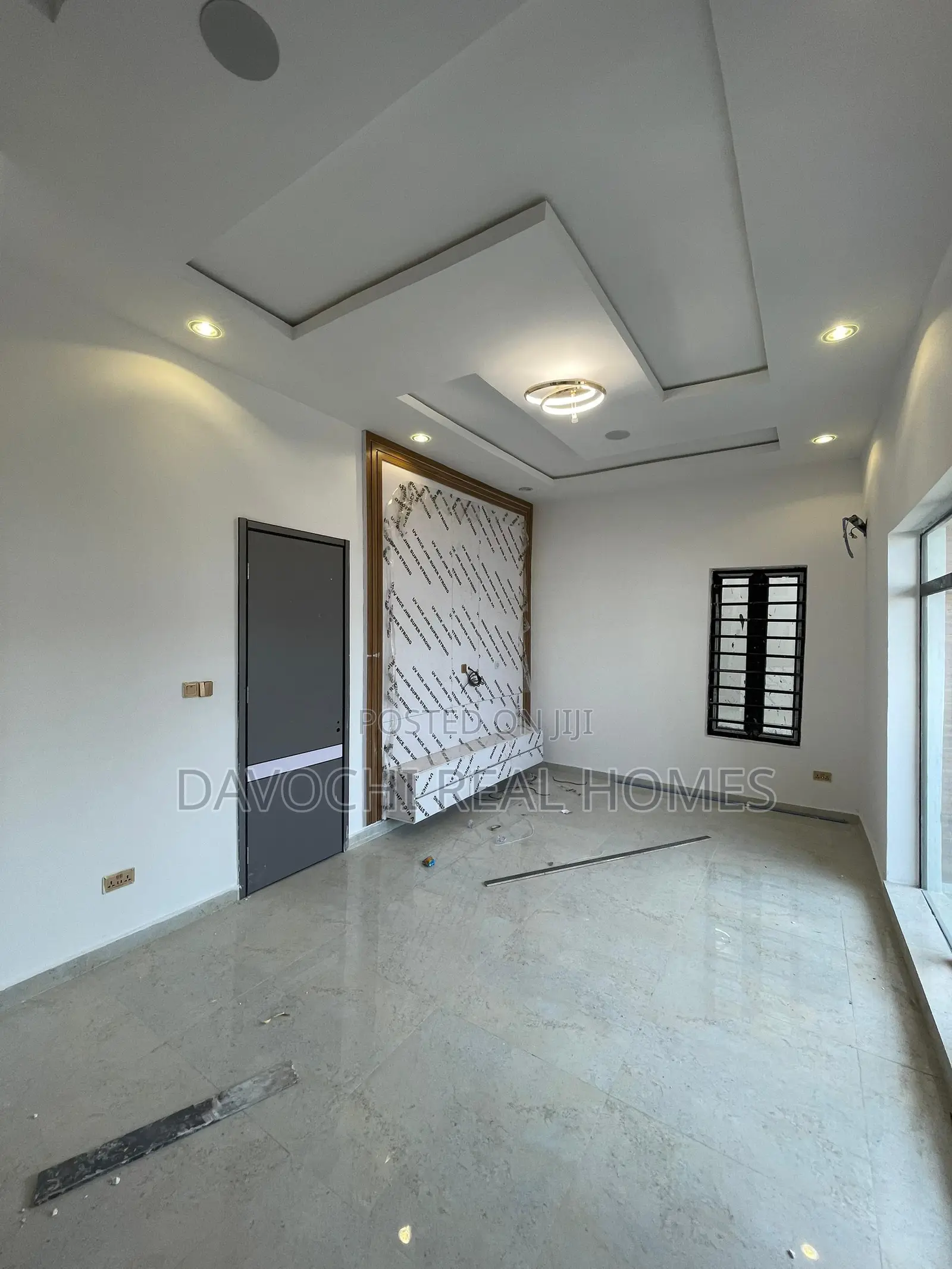 4bdrm Duplex in Off Lekki-Epe Expressway for sale