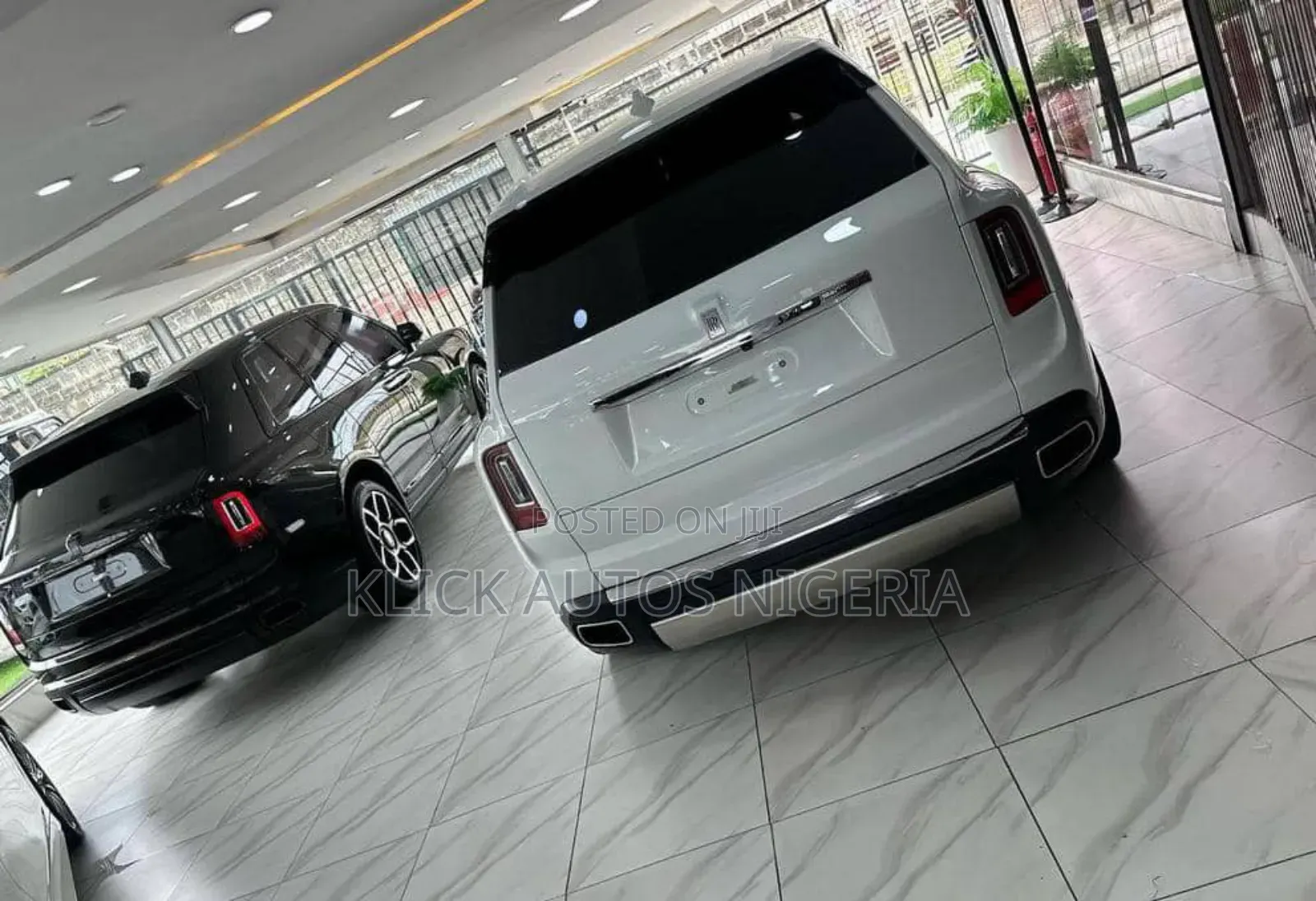 Rolls-Royce Cullinan Base 2021 White