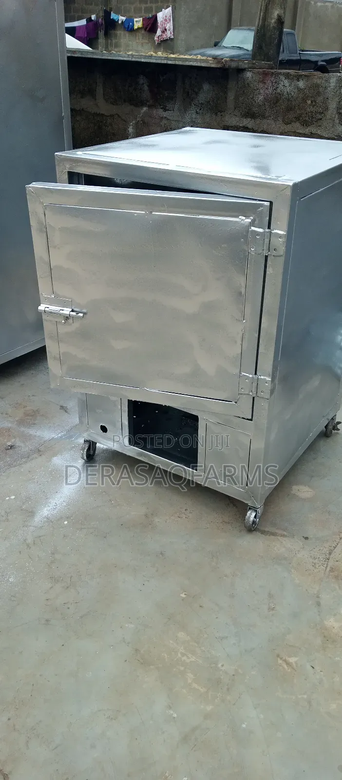 Reliable Baking Machine Powered by Gas and Charcoal