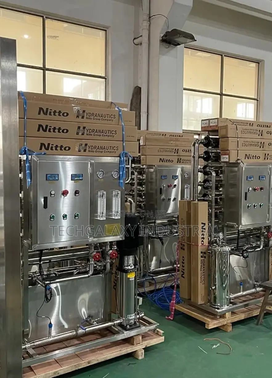 2 Ton Ro (Reverse Osmosis) Water Treatment Machine