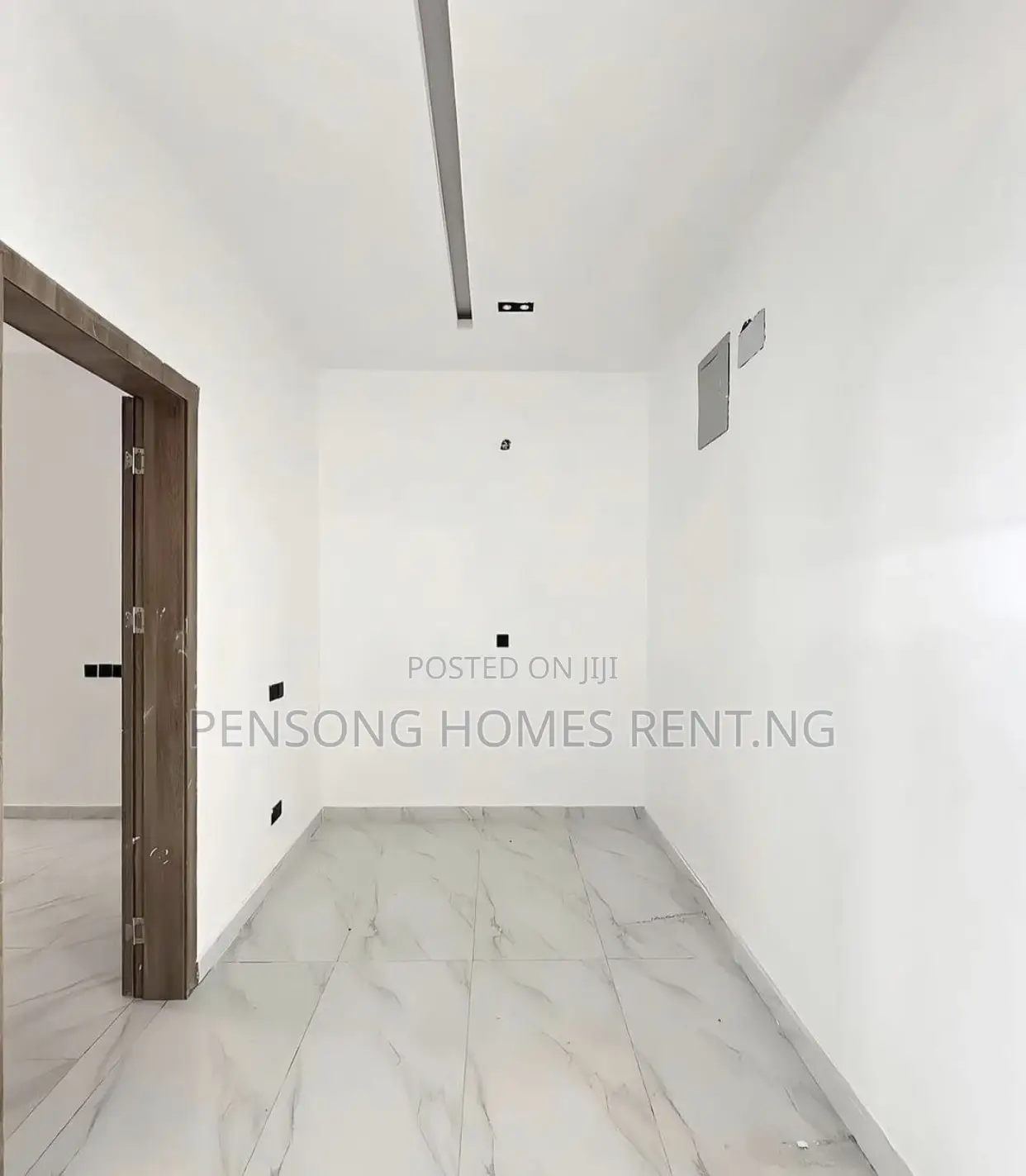 4bdrm Duplex in Chevron Drive for rent
