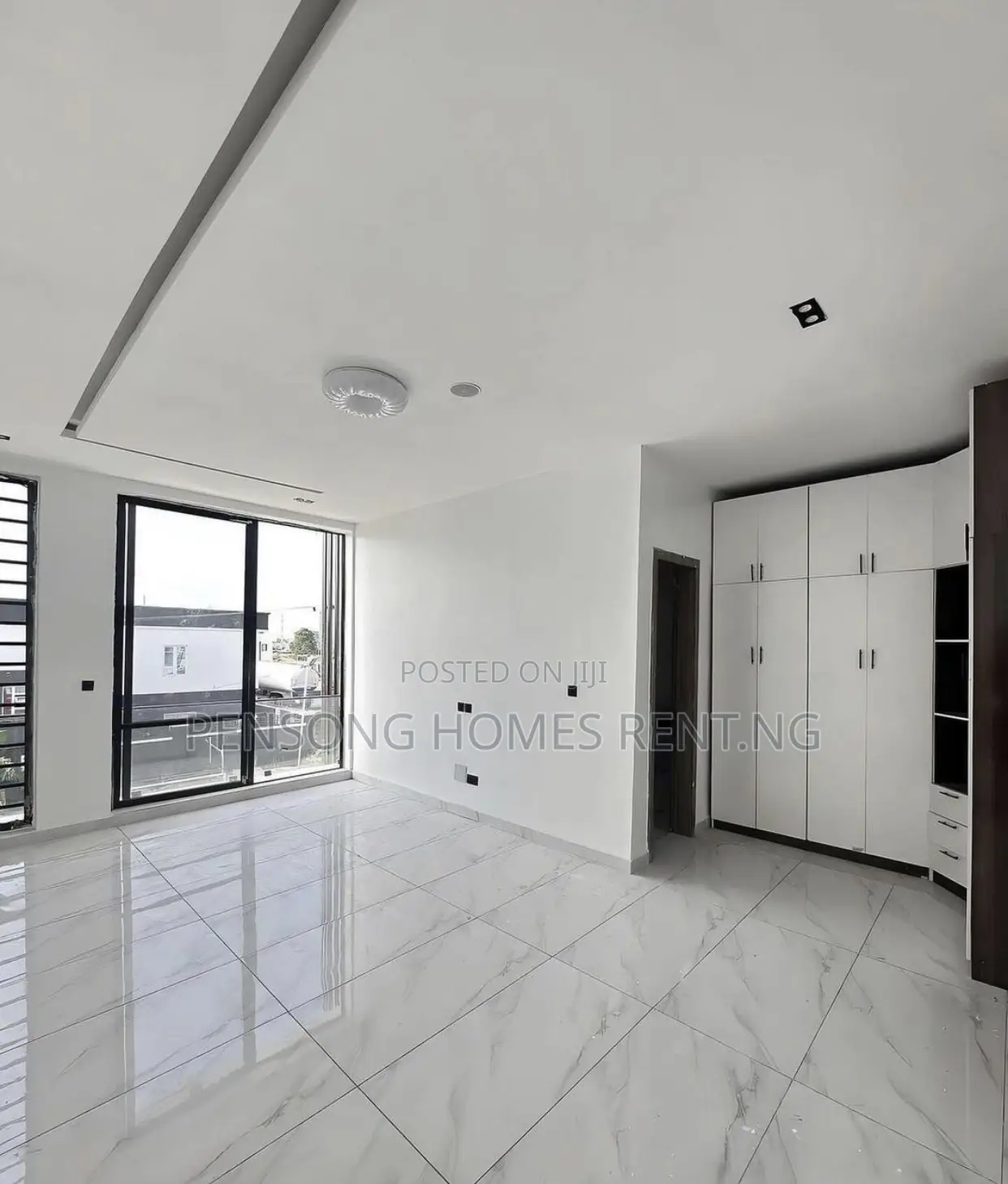 4bdrm Duplex in Chevron Drive for rent