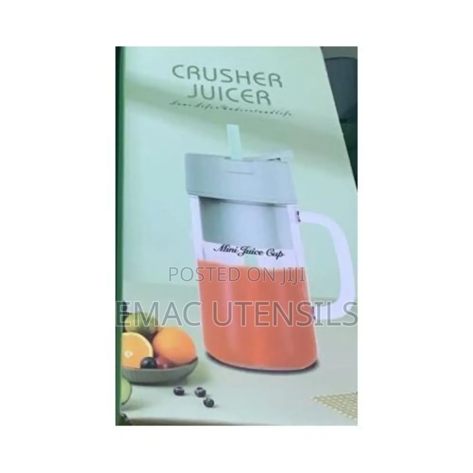 Rechargeable Portable Juicer With Straw