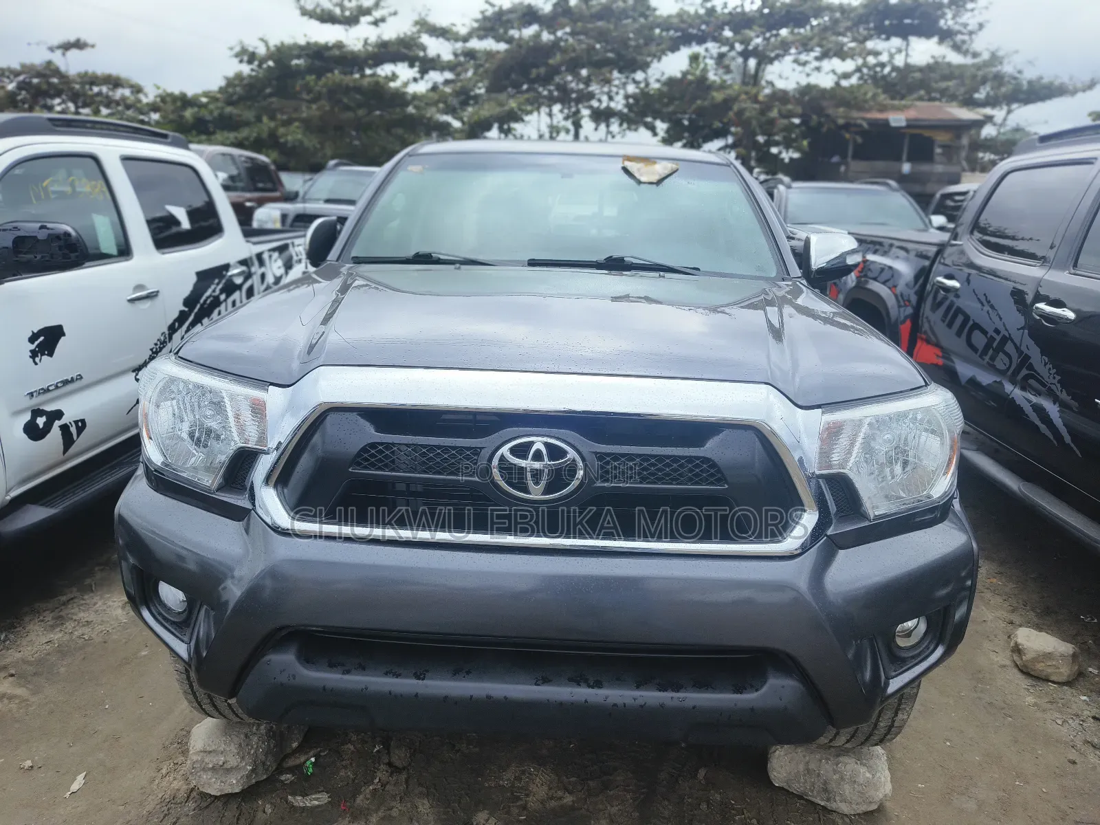 Toyota Tacoma 2015 Gray