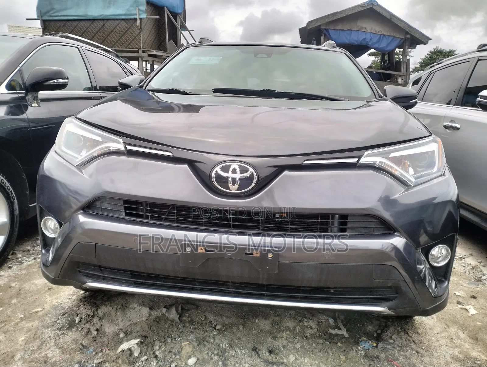 Toyota RAV4 2017 Gray