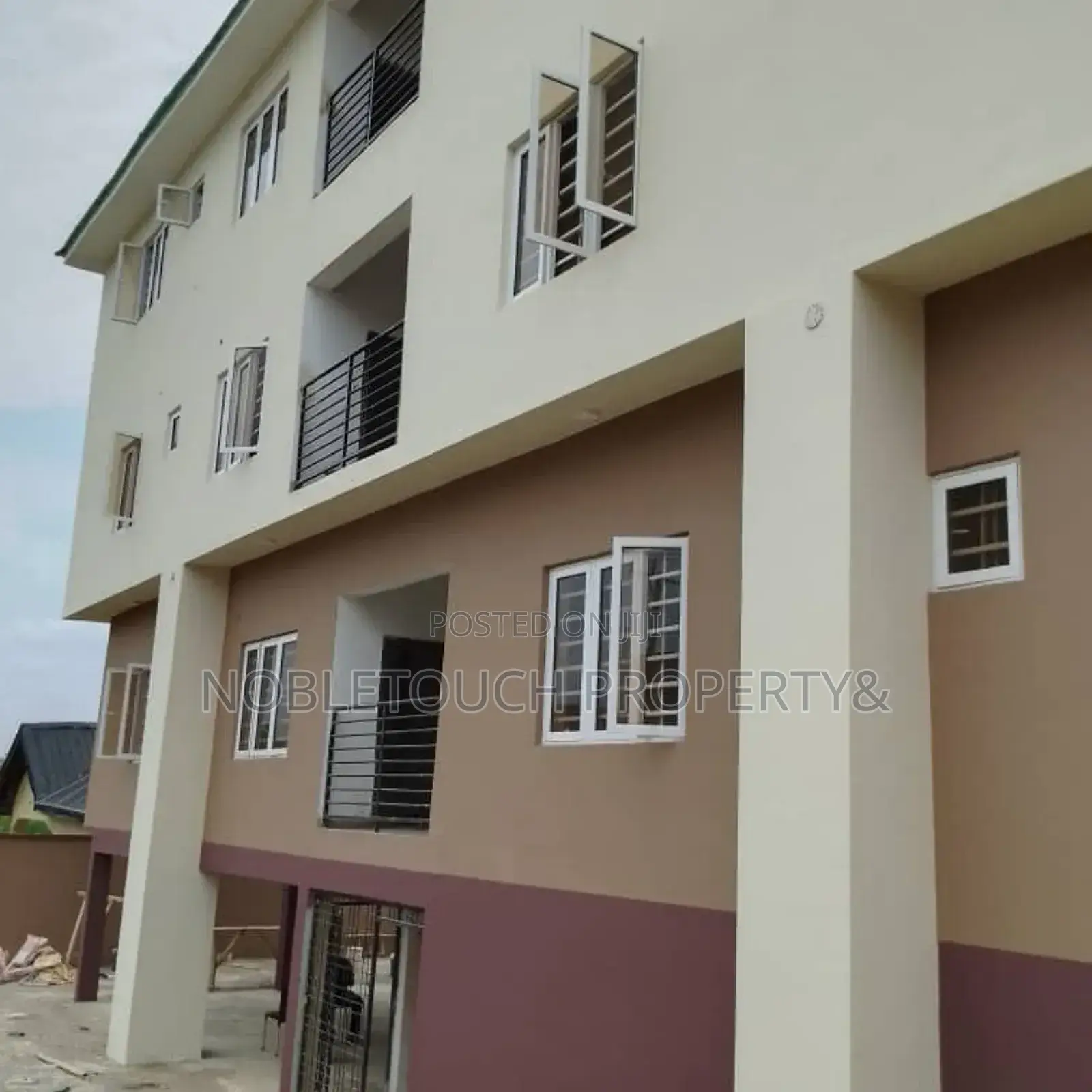 2bdrm Block of Flats in Berger Lagos for sale