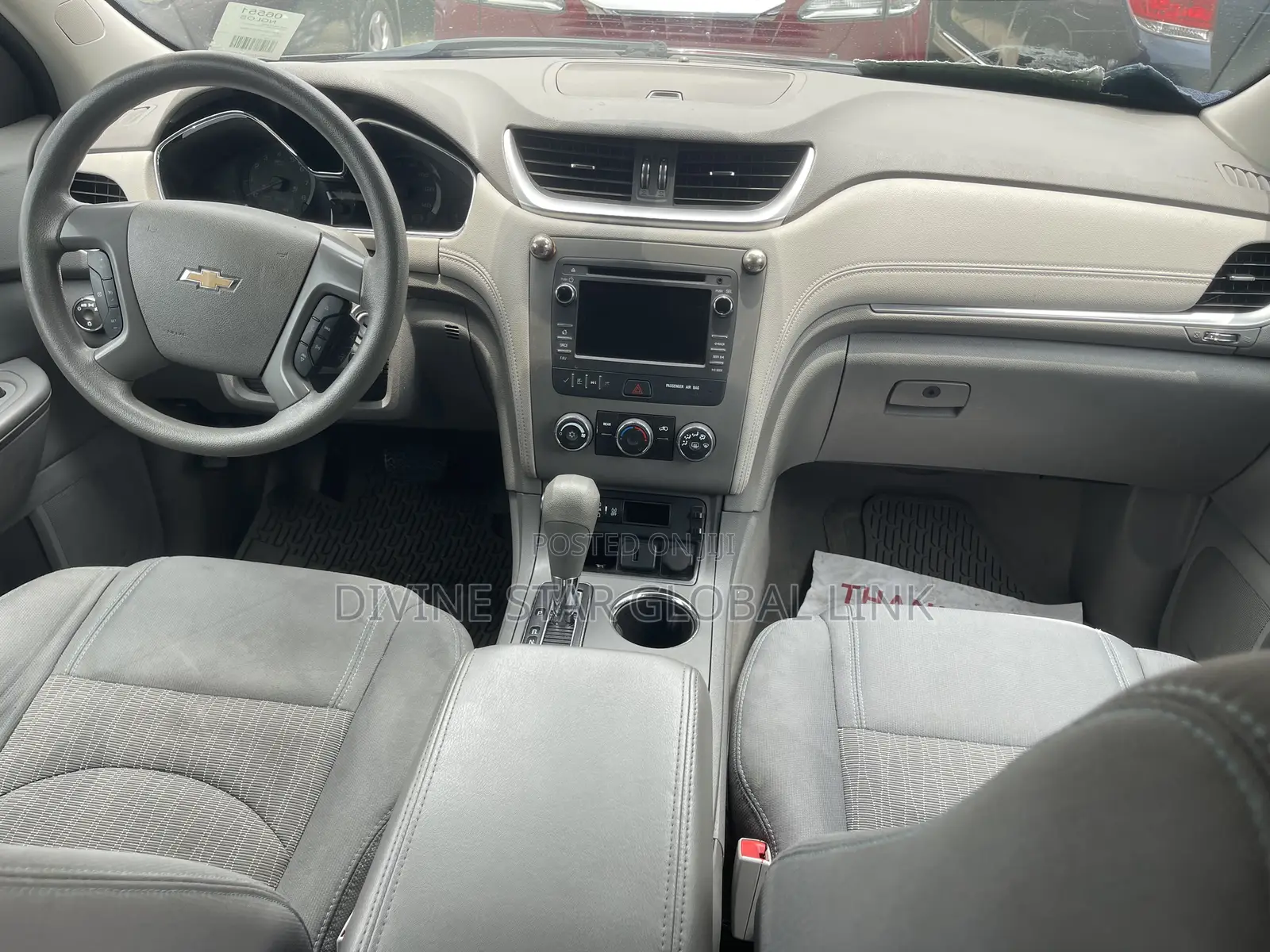 Chevrolet Traverse 2017 Gray