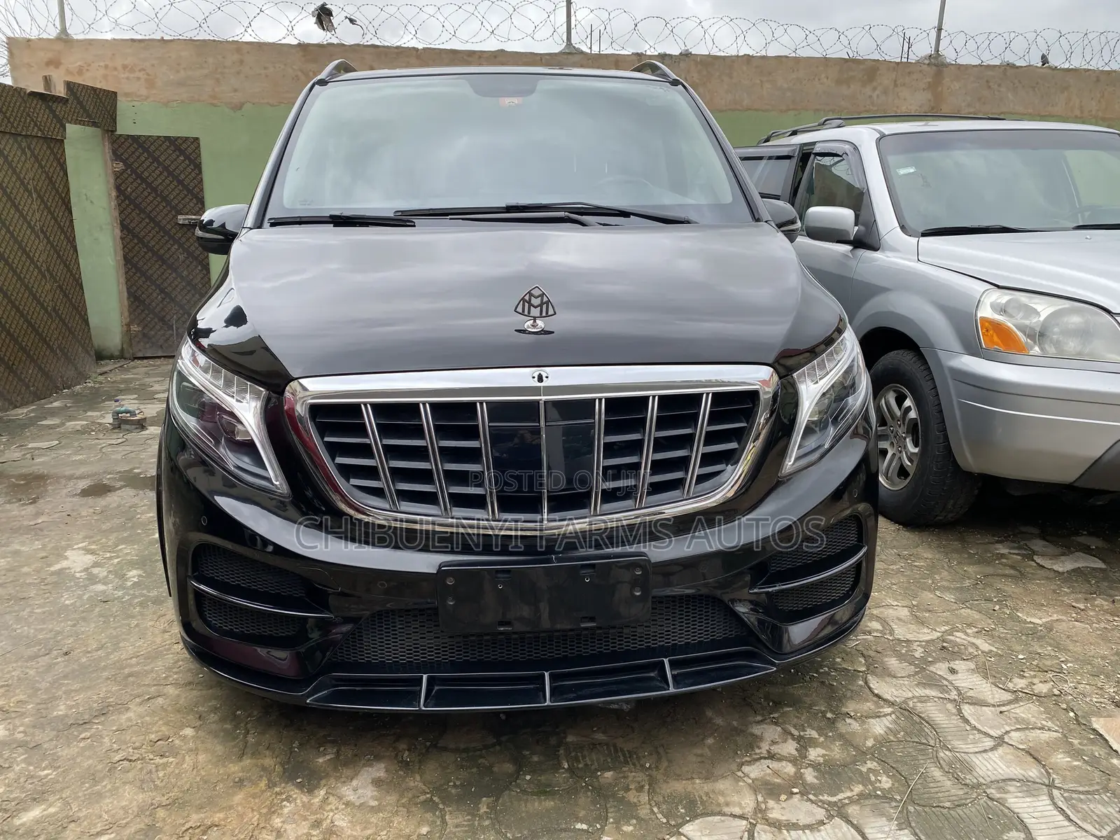 Mercedes-Benz Viano 2016 Black