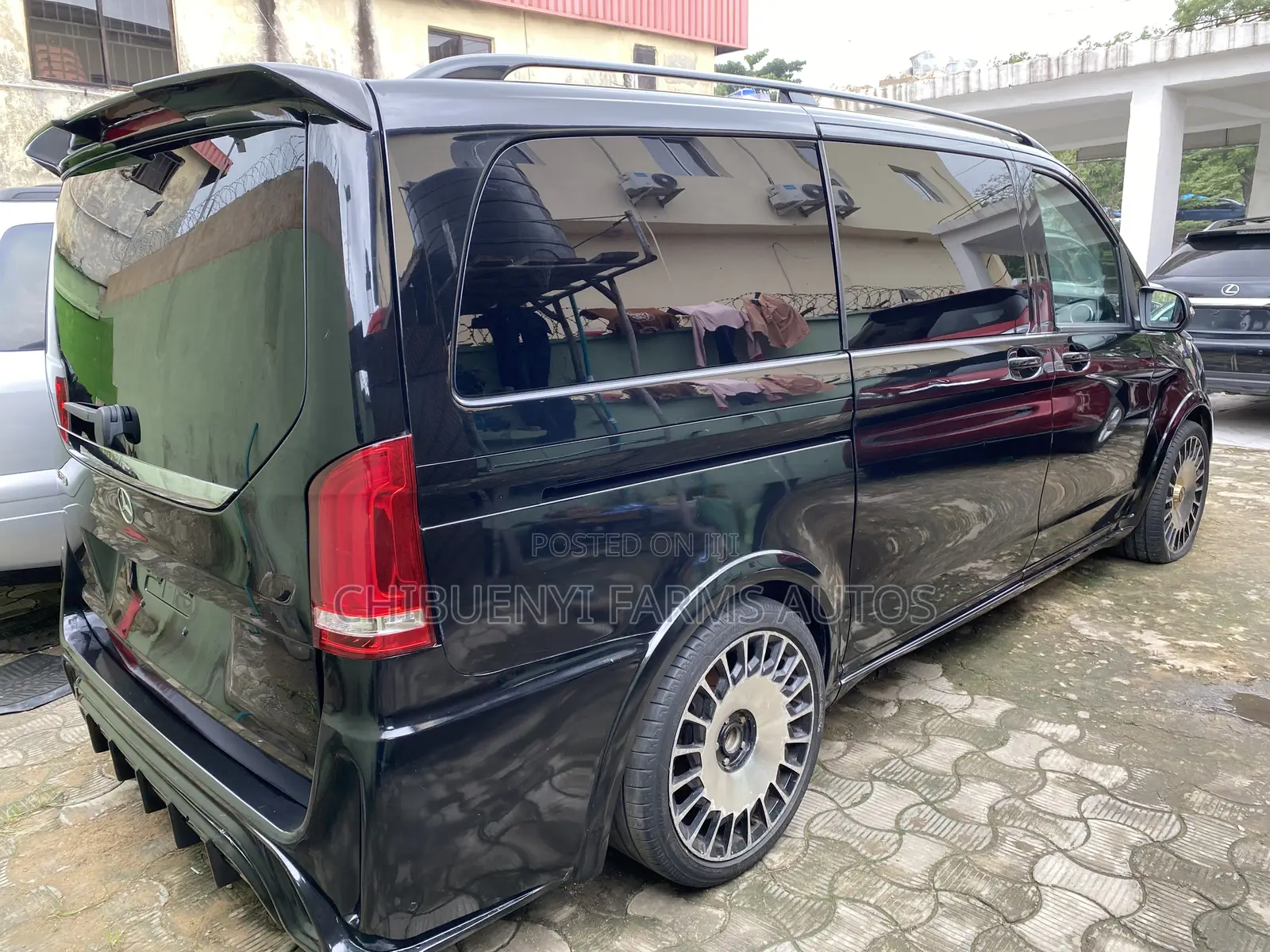 Mercedes-Benz Viano 2016 Black